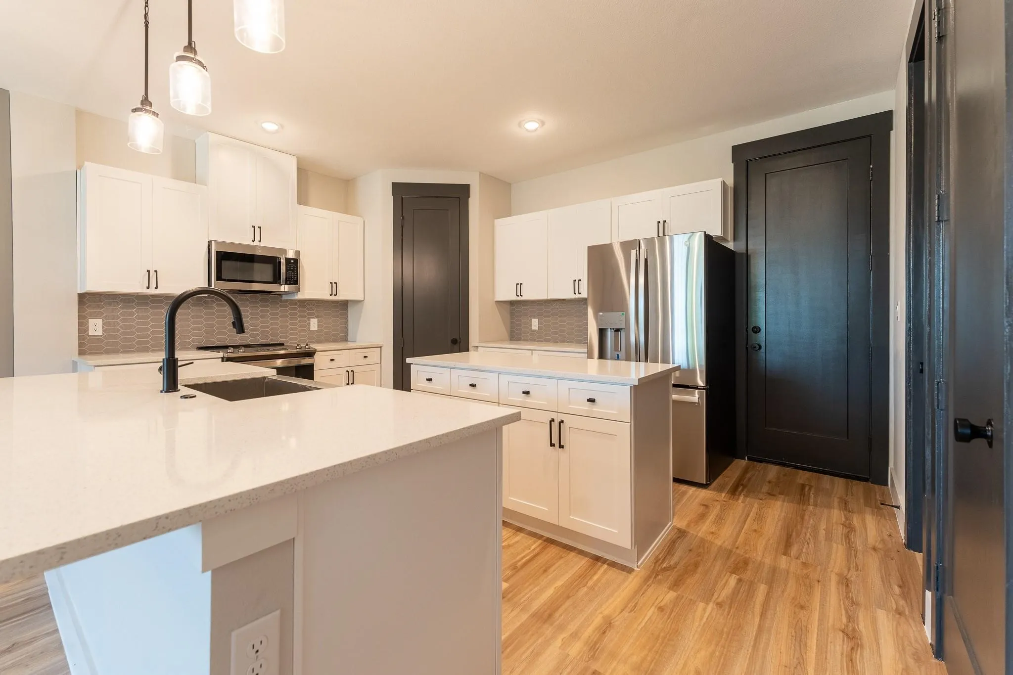 Townhouse For Rent in Collin County , 1744 Palladio Loop, Princeton, Texas 75407, 3 Bedroom, 4 Bathroom, 2 Garage spaces, 1,944 Sqft, built in 2023, mls#21378559, Real Estate Agent in Princeton, Homes For Rent in Collin county, Homes For Rent in Princeton, Realtor in Princeton Texas, Real Estate Brokerage Independent Realty Texas, Luminita Cordes Realtor
