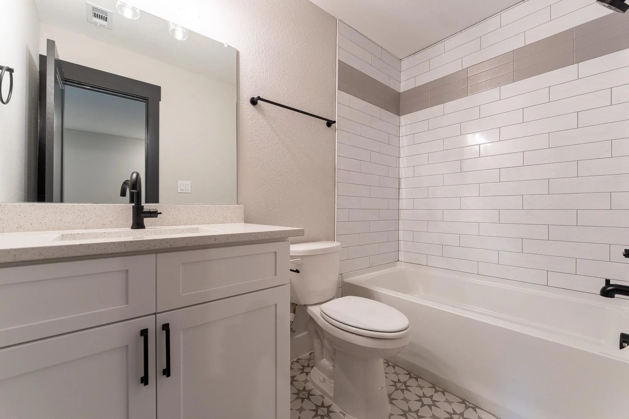 Townhouse For Rent in Collin County , 1744 Palladio Loop, Princeton, Texas 75407, 3 Bedroom, 4 Bathroom, 2 Garage spaces, 1,944 Sqft, built in 2023, mls#21378559, Real Estate Agent in Princeton, Homes For Rent in Collin county, Homes For Rent in Princeton, Realtor in Princeton Texas, Real Estate Brokerage Independent Realty Texas, Luminita Cordes Realtor