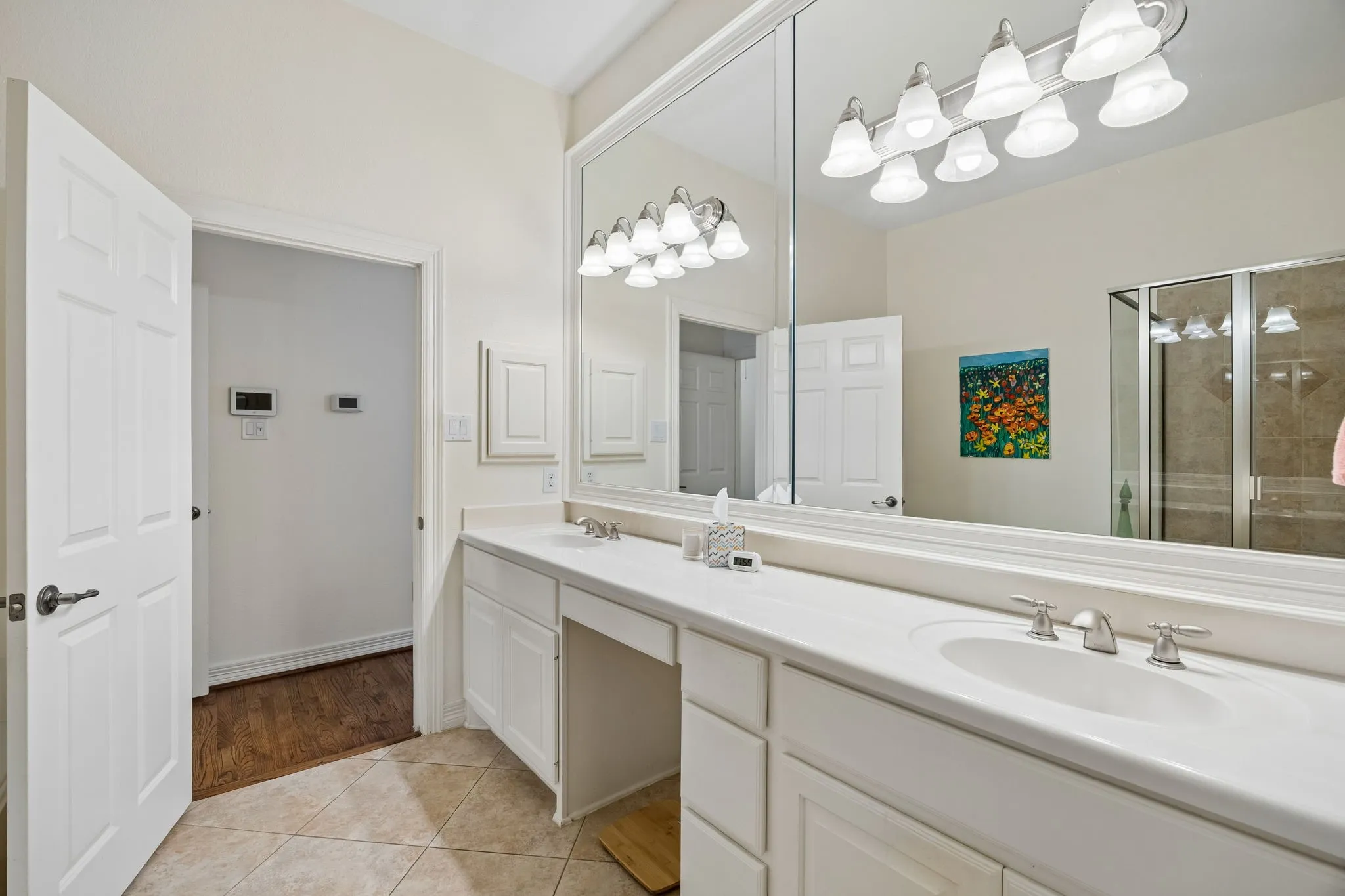 Townhouse For Sale in Dallas County , 3610 Gillespie Street 1, Dallas, Texas 75219, 3 Bedroom, 4 Bathroom, 2 Garage spaces, 2,136 Sqft, built in 2004, mls#21377581, Real Estate Agent in Dallas, Homes For Sale in Dallas county, Homes For Sale in Dallas, Realtor in Dallas Texas, Real Estate Brokerage Independent Realty Texas, Luminita Cordes Realtor