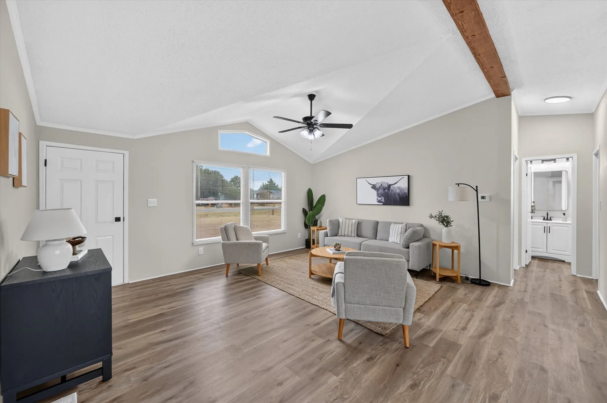 Mobile Home For Sale in Ellis County , 953 Big Sky Drive, Waxahachie, Texas 75167, 3 Bedroom, 2 Bathroom, Garage spaces, 1,456 Sqft, built in 1998, mls#21378402, Real Estate Agent in Waxahachie, Homes For Sale in Ellis county, Homes For Sale in Waxahachie, Realtor in Waxahachie Texas, Real Estate Brokerage Independent Realty Texas, Luminita Cordes Realtor