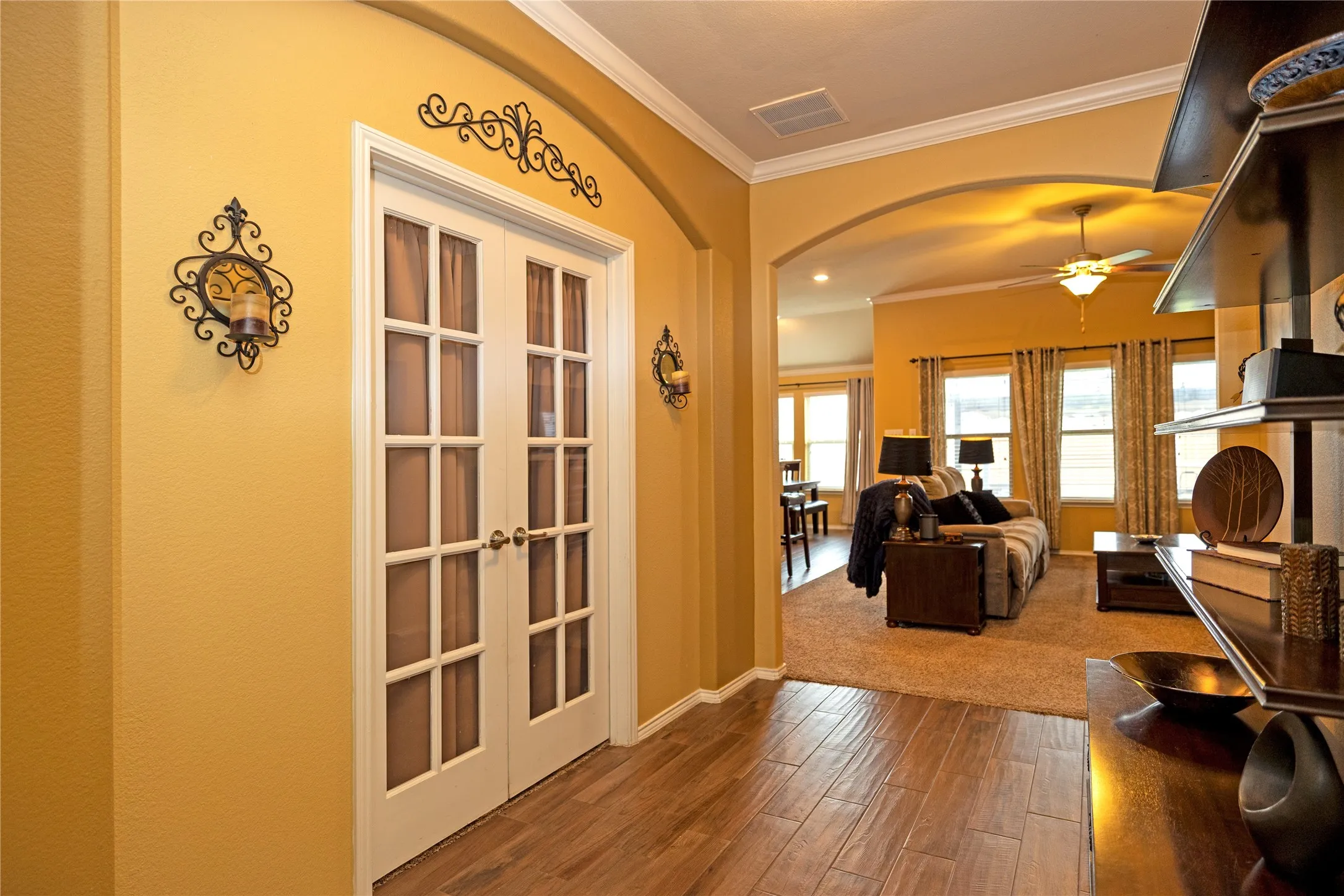 Single Family Residence For Sale in Kaufman County , 3115 Cassinia Parkway, Heartland, Texas 75126, 4 Bedroom, 3 Bathroom, 2 Garage spaces, 2,333 Sqft, built in 2017, mls#21378241, Real Estate Agent in Heartland, Homes For Sale in Kaufman county, Homes For Sale in Heartland, Realtor in Heartland Texas, Real Estate Brokerage Independent Realty Texas, Luminita Cordes Realtor