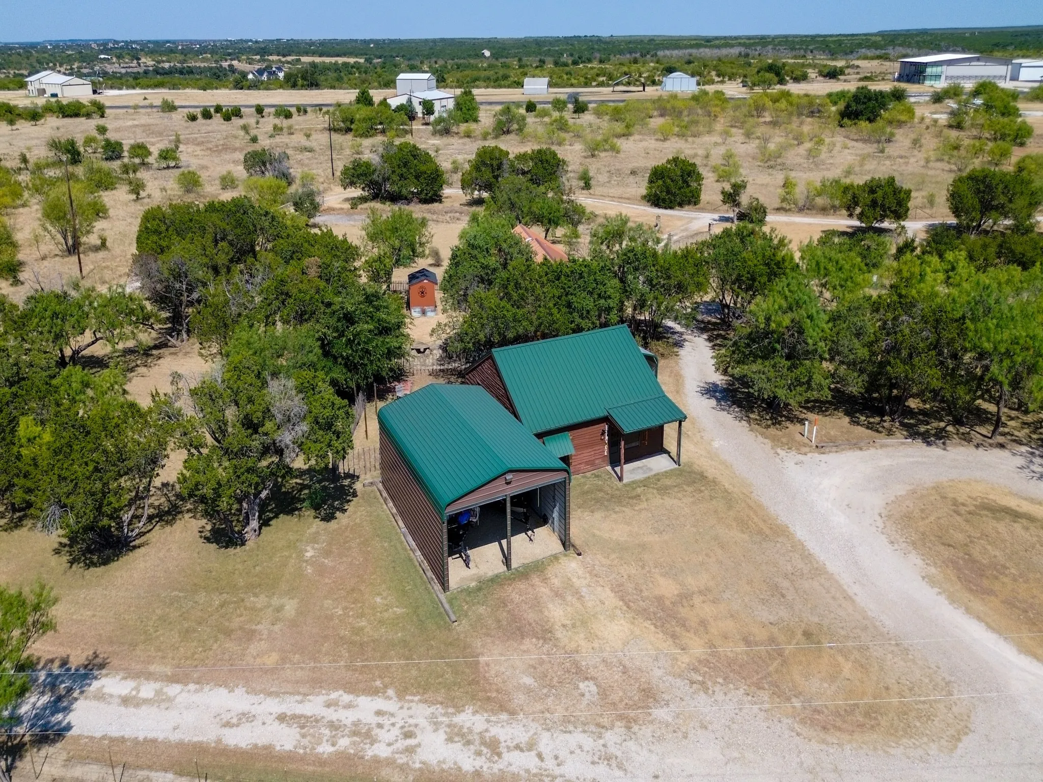 Single Family Residence For Sale in Palo Pinto County , 101 Hide Away Drive 7, Possum Kingdom Lake, Texas 76475, 2 Bedroom, 1 Bathroom, Garage spaces, 1,520 Sqft, built in 2000, mls#21374803, Real Estate Agent in Possum Kingdom Lake, Homes For Sale in Palo Pinto county, Homes For Sale in Possum Kingdom Lake, Realtor in Possum Kingdom Lake Texas, Real Estate Brokerage Independent Realty Texas, Luminita Cordes Realtor