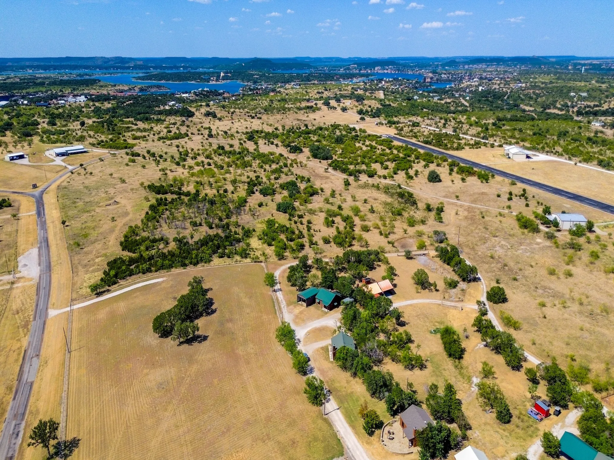 Single Family Residence For Sale in Palo Pinto County , 101 Hide Away Drive 7, Possum Kingdom Lake, Texas 76475, 2 Bedroom, 1 Bathroom, Garage spaces, 1,520 Sqft, built in 2000, mls#21374803, Real Estate Agent in Possum Kingdom Lake, Homes For Sale in Palo Pinto county, Homes For Sale in Possum Kingdom Lake, Realtor in Possum Kingdom Lake Texas, Real Estate Brokerage Independent Realty Texas, Luminita Cordes Realtor
