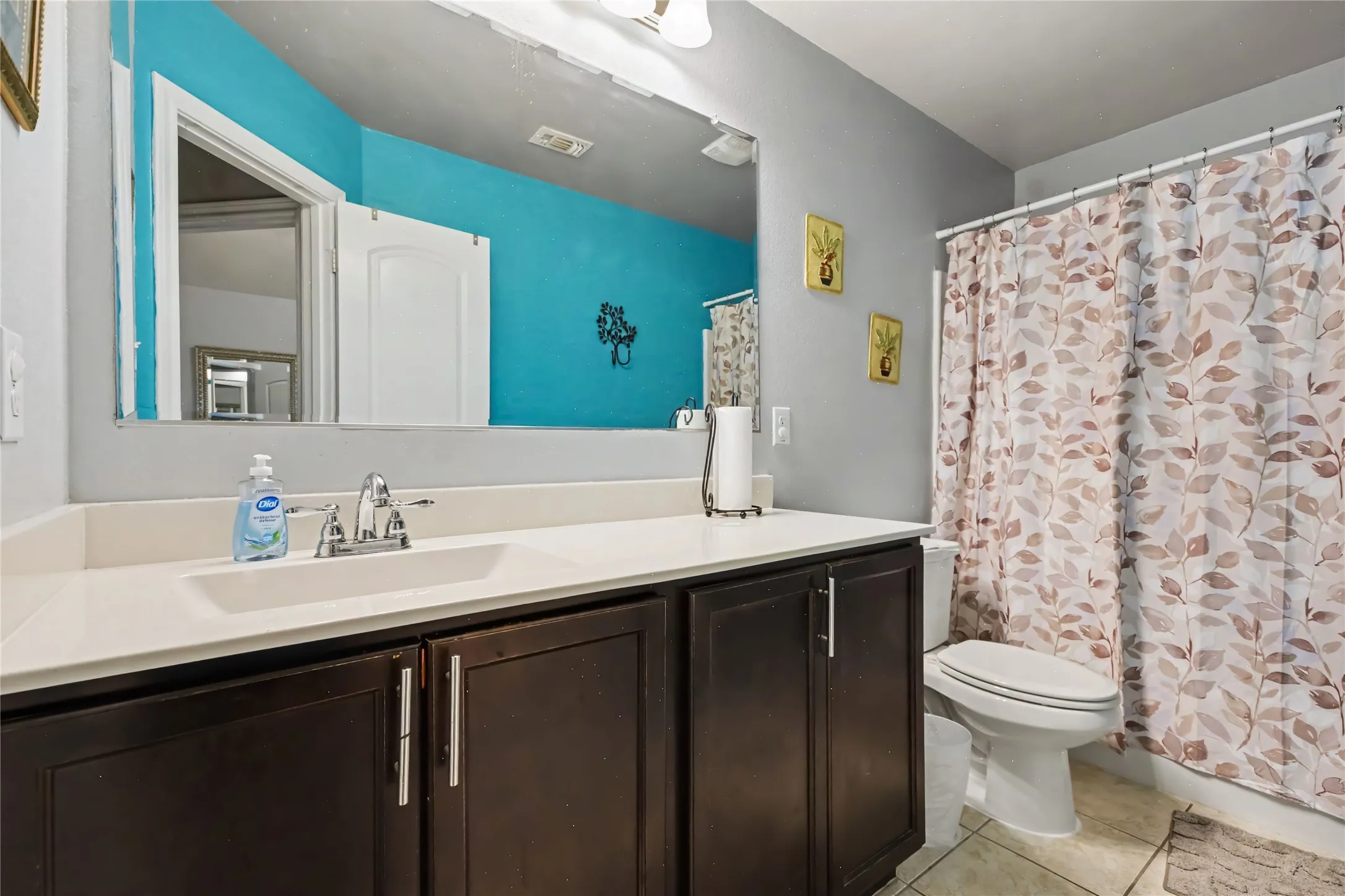 Single Family Residence For Sale in Dallas County , 2126 Fair Weather Drive, Lancaster, Texas 75146, 4 Bedroom, 3 Bathroom, 2 Garage spaces, 1,980 Sqft, built in 2015, mls#21374155, Real Estate Agent in Lancaster, Homes For Sale in Dallas county, Homes For Sale in Lancaster, Realtor in Lancaster Texas, Real Estate Brokerage Independent Realty Texas, Luminita Cordes Realtor