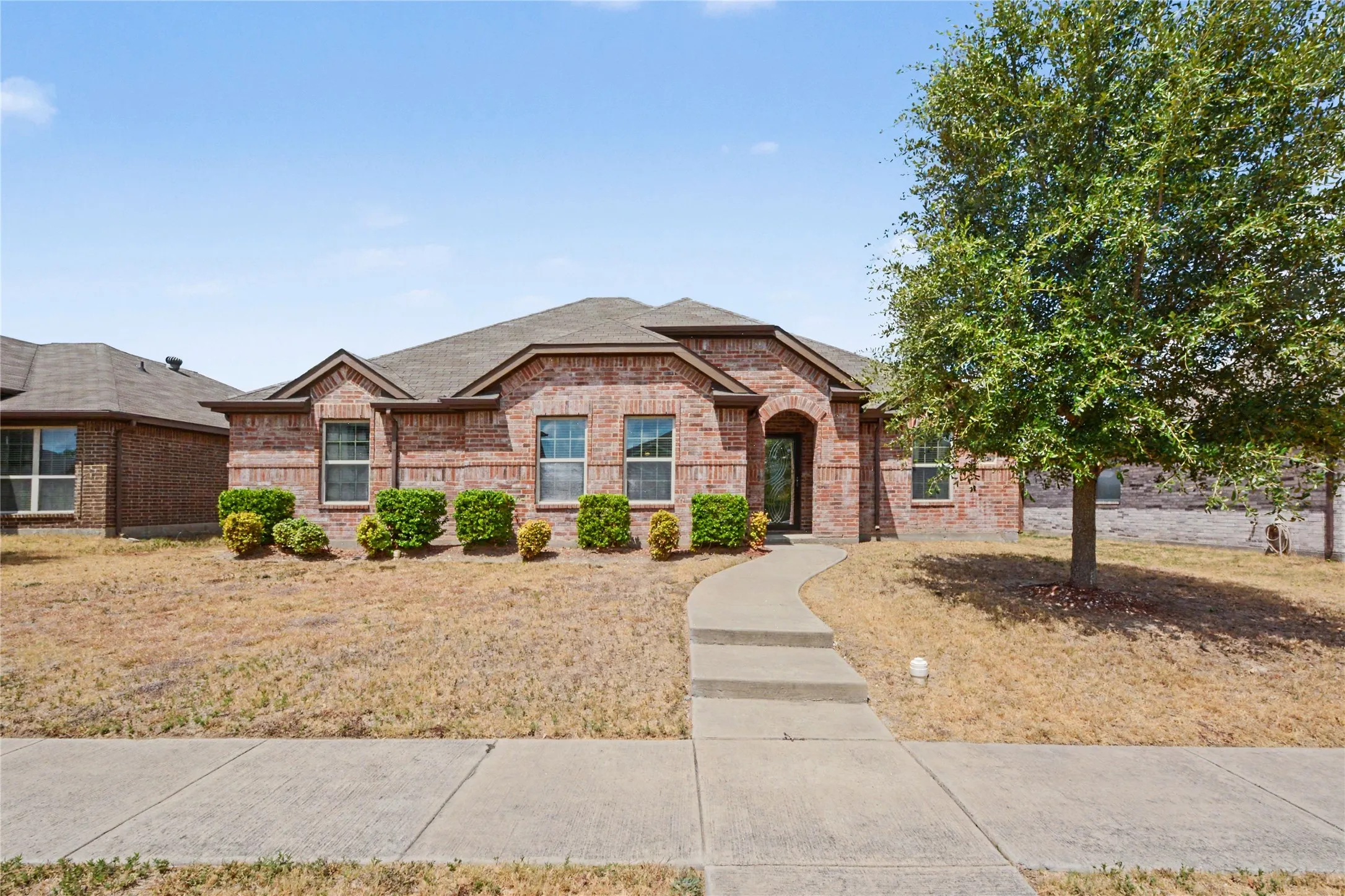 Single Family Residence For Sale in Dallas County , 2126 Fair Weather Drive, Lancaster, Texas 75146, 4 Bedroom, 3 Bathroom, 2 Garage spaces, 1,980 Sqft, built in 2015, mls#21374155, Real Estate Agent in Lancaster, Homes For Sale in Dallas county, Homes For Sale in Lancaster, Realtor in Lancaster Texas, Real Estate Brokerage Independent Realty Texas, Luminita Cordes Realtor