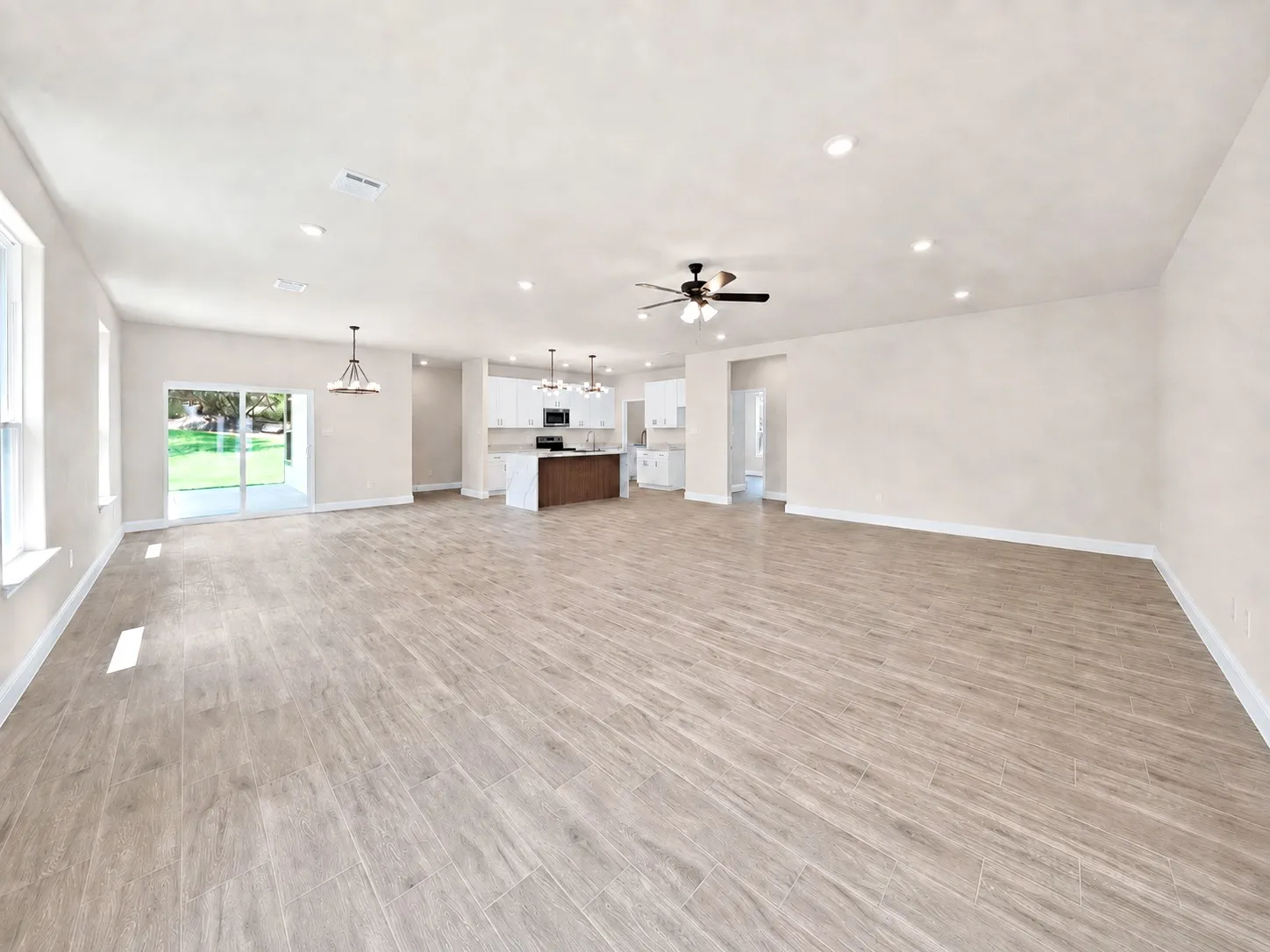 Single Family Residence For Sale in Hood County , 5021 Enchanted Court, Granbury, Texas 76048, 4 Bedroom, 4 Bathroom, 2 Garage spaces, 2,536 Sqft, built in 2026, mls#21377926, Real Estate Agent in Granbury, Homes For Sale in Hood county, Homes For Sale in Granbury, Realtor in Granbury Texas, Real Estate Brokerage Independent Realty Texas, Luminita Cordes Realtor