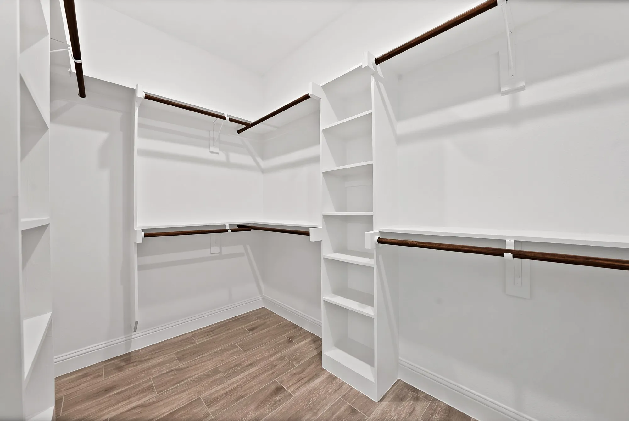 Single Family Residence For Sale in Hood County , 5021 Enchanted Court, Granbury, Texas 76048, 4 Bedroom, 4 Bathroom, 2 Garage spaces, 2,536 Sqft, built in 2026, mls#21377926, Real Estate Agent in Granbury, Homes For Sale in Hood county, Homes For Sale in Granbury, Realtor in Granbury Texas, Real Estate Brokerage Independent Realty Texas, Luminita Cordes Realtor