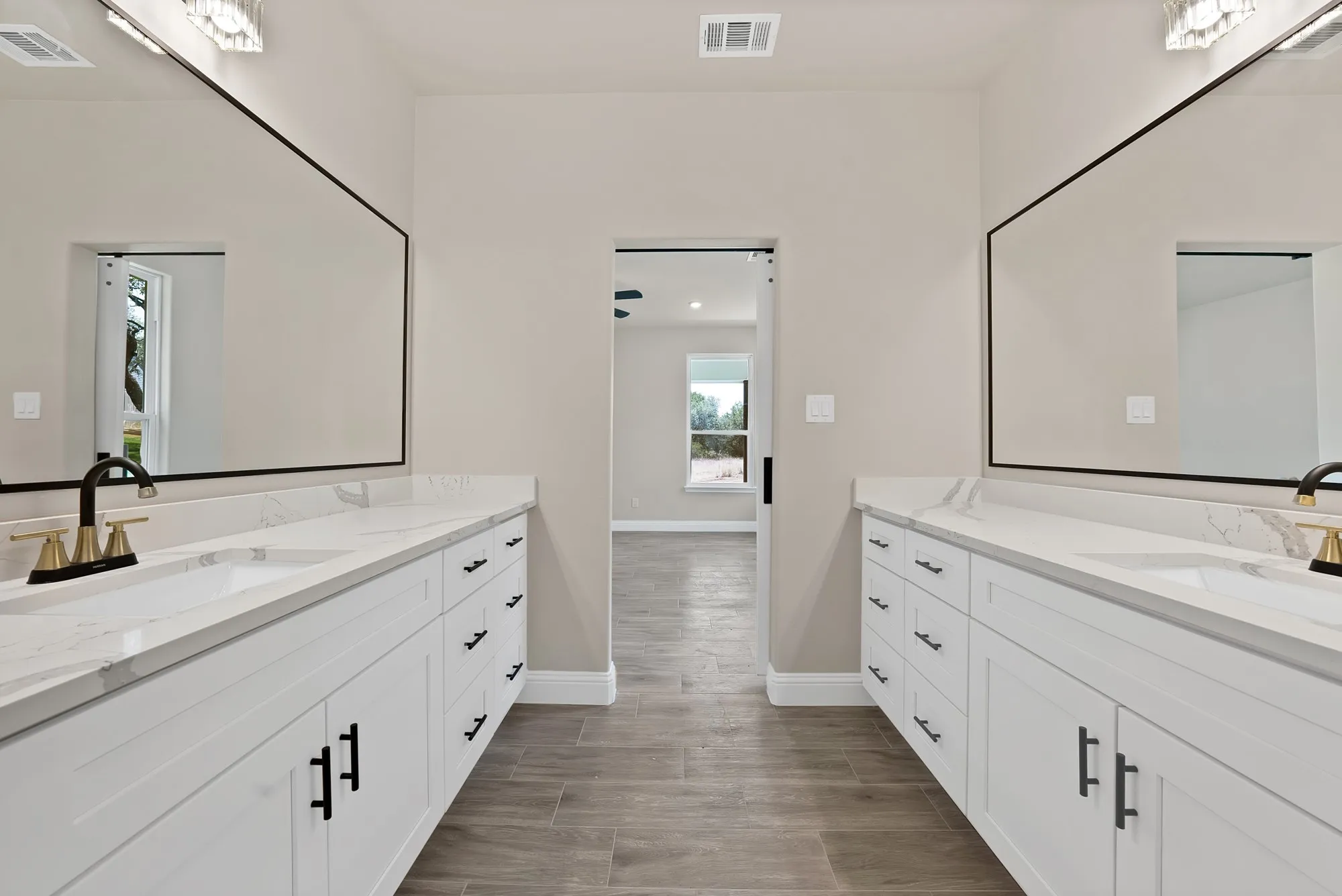 Single Family Residence For Sale in Hood County , 5021 Enchanted Court, Granbury, Texas 76048, 4 Bedroom, 4 Bathroom, 2 Garage spaces, 2,536 Sqft, built in 2026, mls#21377926, Real Estate Agent in Granbury, Homes For Sale in Hood county, Homes For Sale in Granbury, Realtor in Granbury Texas, Real Estate Brokerage Independent Realty Texas, Luminita Cordes Realtor
