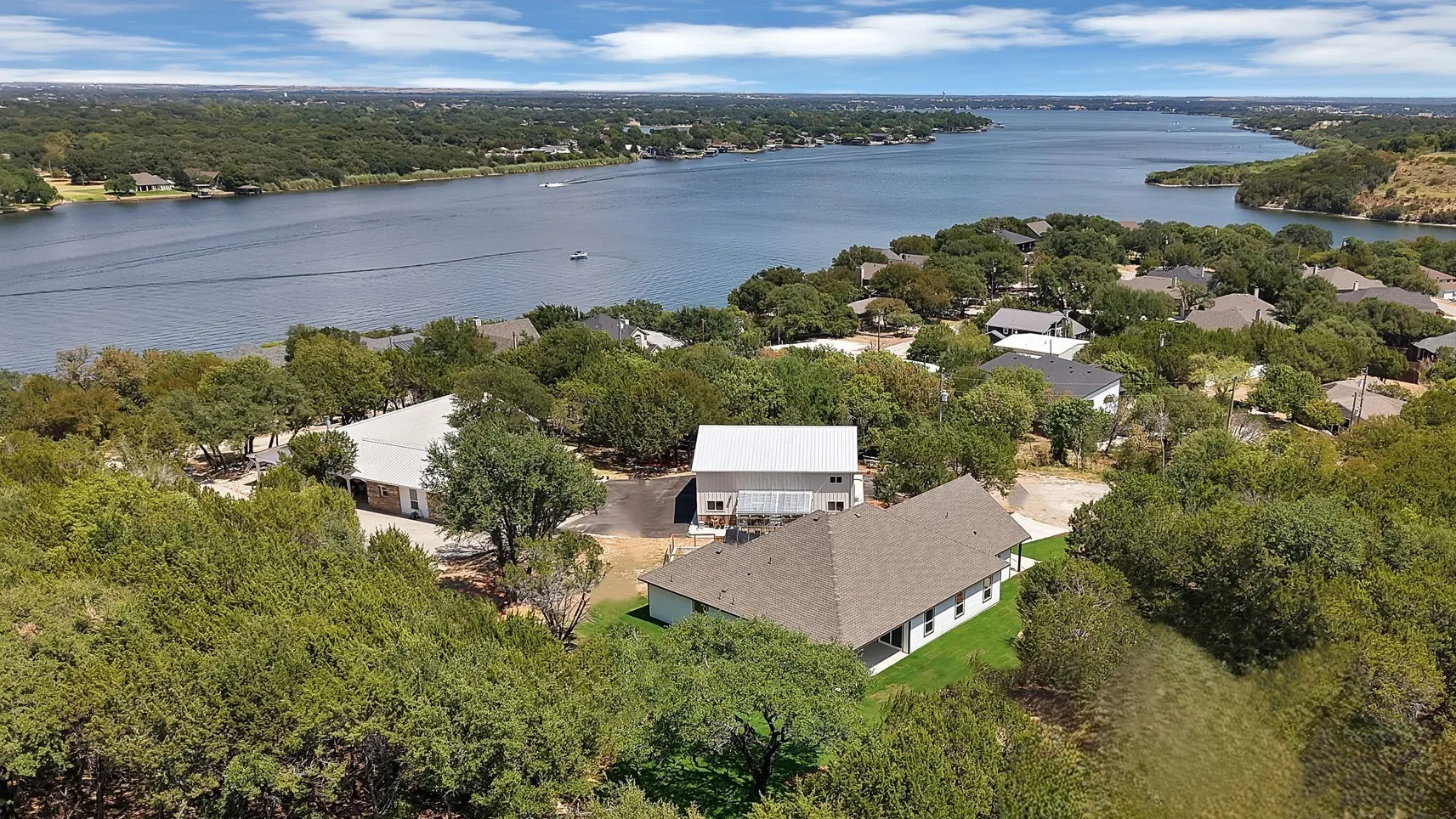 Single Family Residence For Sale in Hood County , 5021 Enchanted Court, Granbury, Texas 76048, 4 Bedroom, 4 Bathroom, 2 Garage spaces, 2,536 Sqft, built in 2026, mls#21377926, Real Estate Agent in Granbury, Homes For Sale in Hood county, Homes For Sale in Granbury, Realtor in Granbury Texas, Real Estate Brokerage Independent Realty Texas, Luminita Cordes Realtor