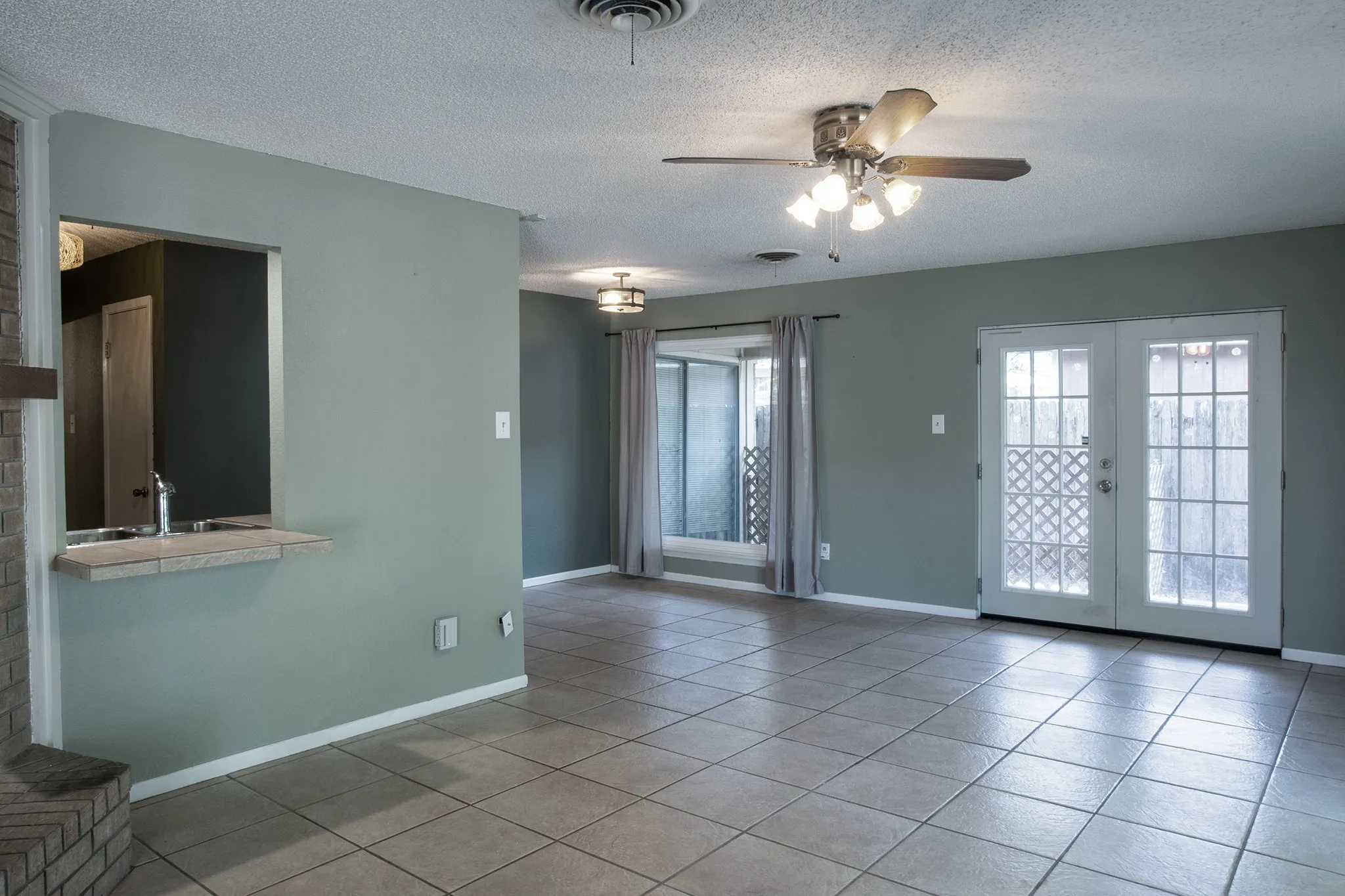 Large living area and dining area