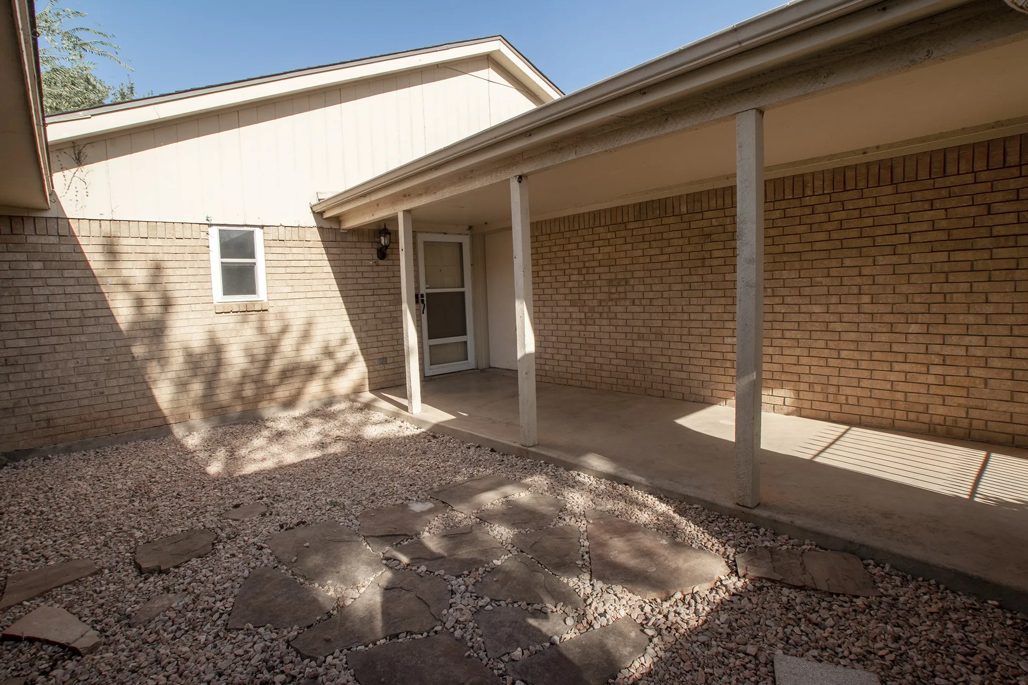 Stay dry when it rains. Covered access fom the front walk and the garage entry