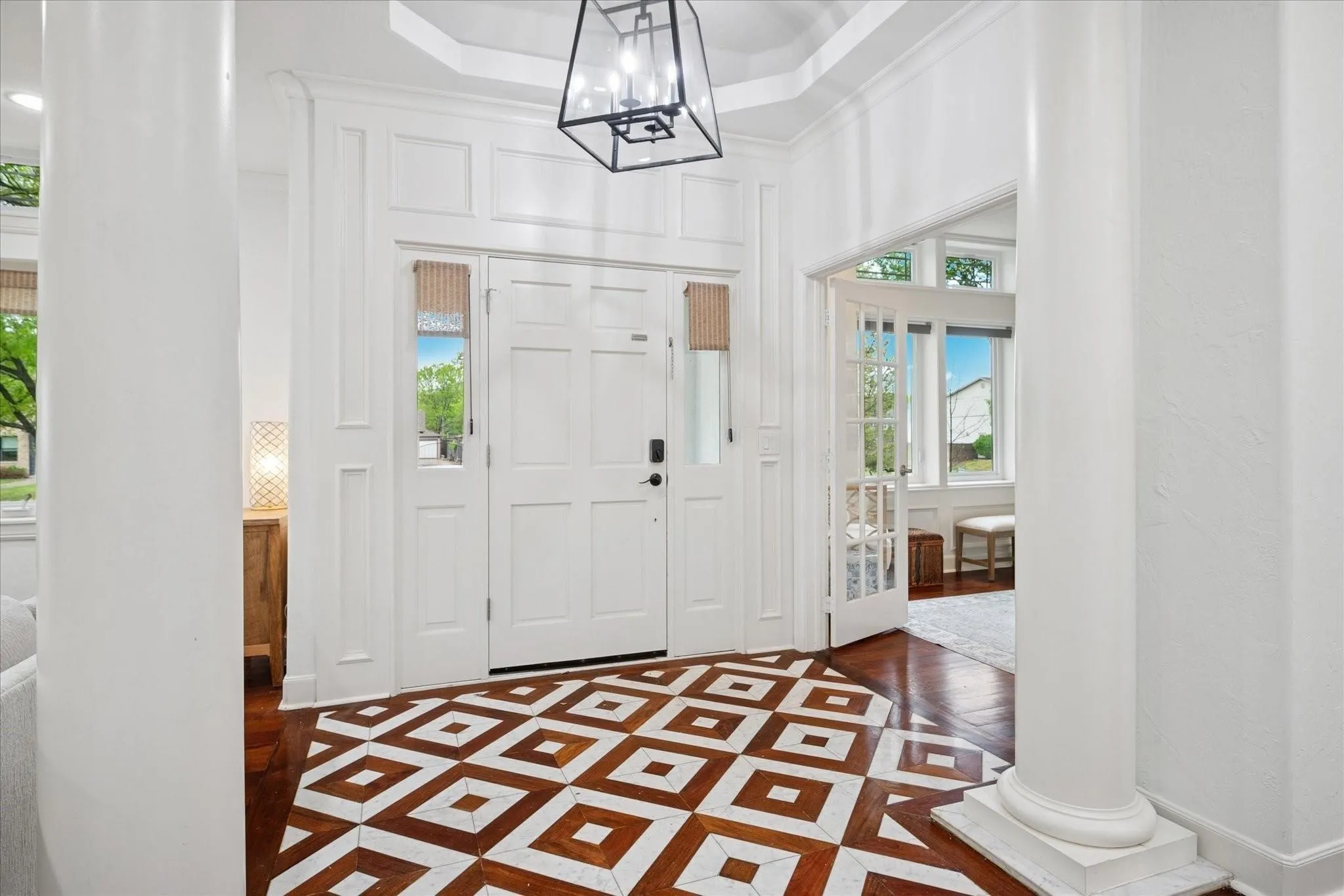 Single Family Residence For Rent in Dallas County , 5909 Goliad Avenue, Dallas, Texas 75206, 4 Bedroom, 5 Bathroom, 3 Garage spaces, 4,805 Sqft, built in 1929, mls#21379104, Real Estate Agent in Dallas, Homes For Rent in Dallas county, Homes For Rent in Dallas, Realtor in Dallas Texas, Real Estate Brokerage Independent Realty Texas, Luminita Cordes Realtor