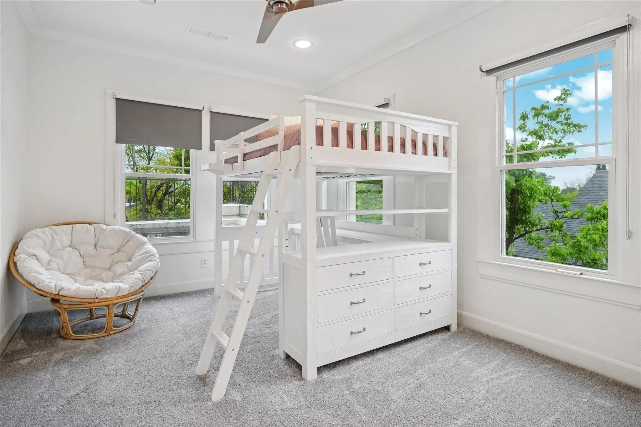 Single Family Residence For Rent in Dallas County , 5909 Goliad Avenue, Dallas, Texas 75206, 4 Bedroom, 5 Bathroom, 3 Garage spaces, 4,805 Sqft, built in 1929, mls#21379104, Real Estate Agent in Dallas, Homes For Rent in Dallas county, Homes For Rent in Dallas, Realtor in Dallas Texas, Real Estate Brokerage Independent Realty Texas, Luminita Cordes Realtor