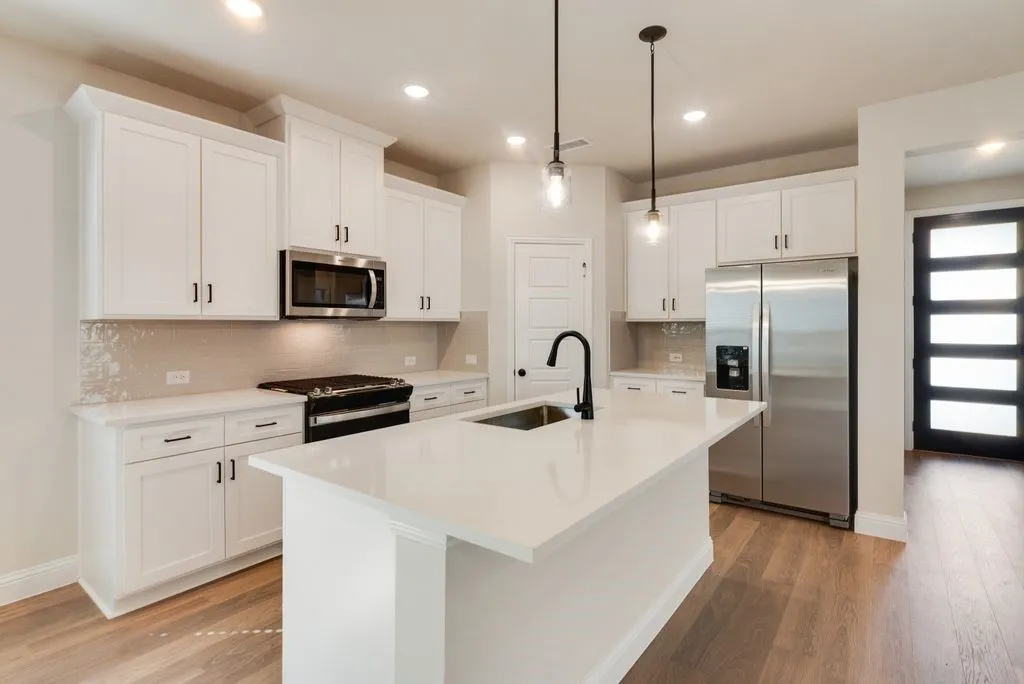 Single Family Residence For Sale in Collin County , 3120 Buckeye Street, Celina, Texas 75009, 3 Bedroom, 2 Bathroom, 2 Garage spaces, 1,663 Sqft, built in 2026, mls#21376947, Real Estate Agent in Celina, Homes For Sale in Collin county, Homes For Sale in Celina, Realtor in Celina Texas, Real Estate Brokerage Independent Realty Texas, Luminita Cordes Realtor