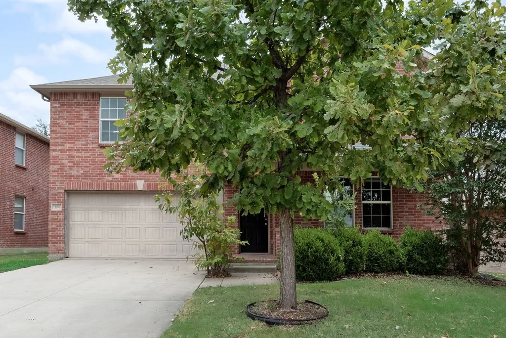 Single Family Residence For Rent in Collin County , 13072 Sewanee Drive, Frisco, Texas 75035, 4 Bedroom, 3 Bathroom, 2 Garage spaces, 2,617 Sqft, built in 2011, mls#21379095, Real Estate Agent in Frisco, Homes For Rent in Collin county, Homes For Rent in Frisco, Realtor in Frisco Texas, Real Estate Brokerage Independent Realty Texas, Luminita Cordes Realtor