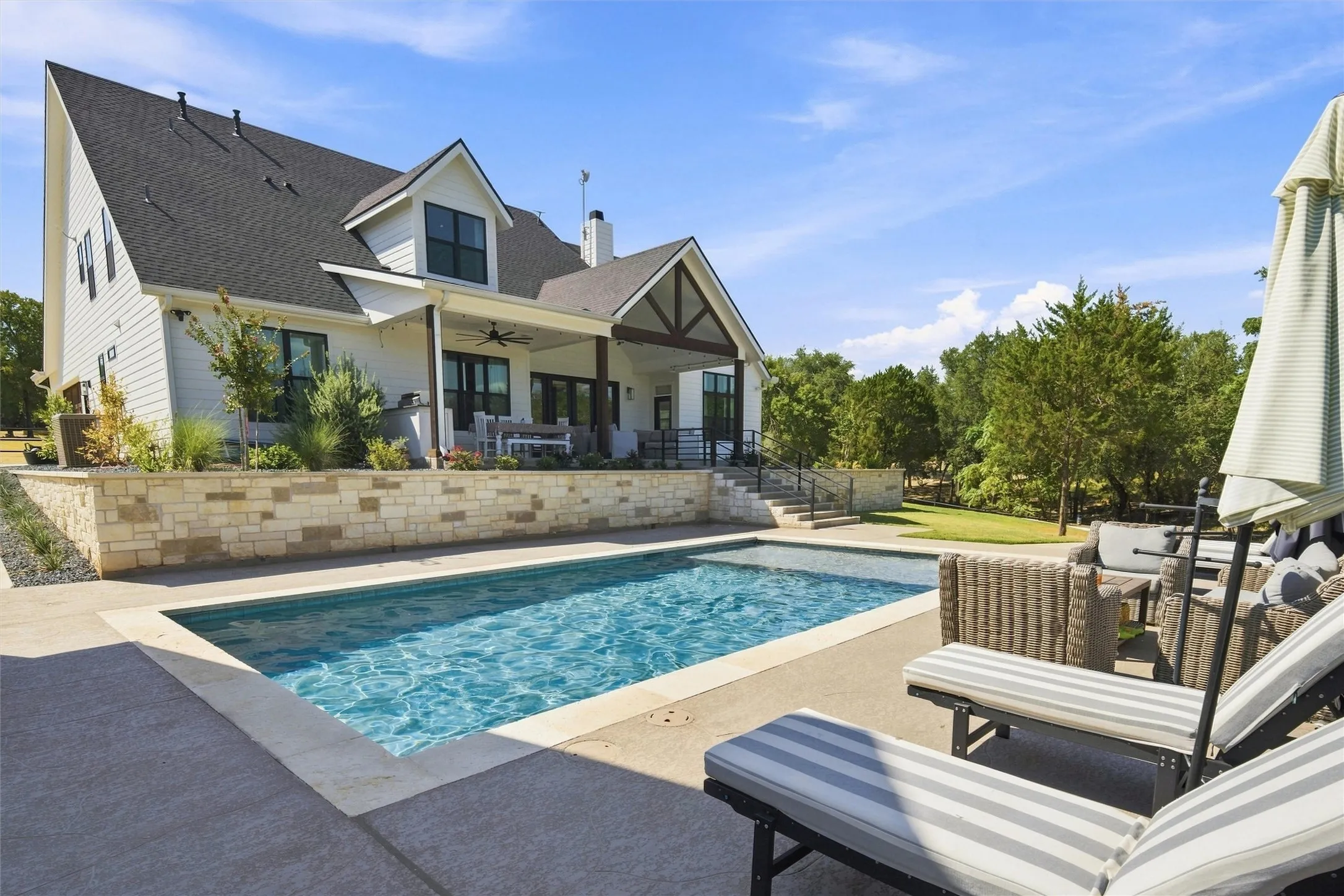 Single Family Residence For Sale in Mc Lennan County , 1065 Whispering Oaks, China Spring, Texas 76633, 6 Bedroom, 5 Bathroom, 2 Garage spaces, 3,449 Sqft, built in 2022, mls#21378936, Real Estate Agent in China Spring, Homes For Sale in Mc Lennan county, Homes For Sale in China Spring, Realtor in China Spring Texas, Real Estate Brokerage Independent Realty Texas, Luminita Cordes Realtor