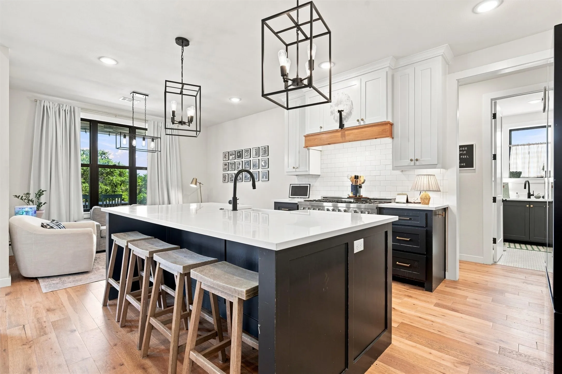 Single Family Residence For Sale in Mc Lennan County , 1065 Whispering Oaks, China Spring, Texas 76633, 6 Bedroom, 5 Bathroom, 2 Garage spaces, 3,449 Sqft, built in 2022, mls#21378936, Real Estate Agent in China Spring, Homes For Sale in Mc Lennan county, Homes For Sale in China Spring, Realtor in China Spring Texas, Real Estate Brokerage Independent Realty Texas, Luminita Cordes Realtor