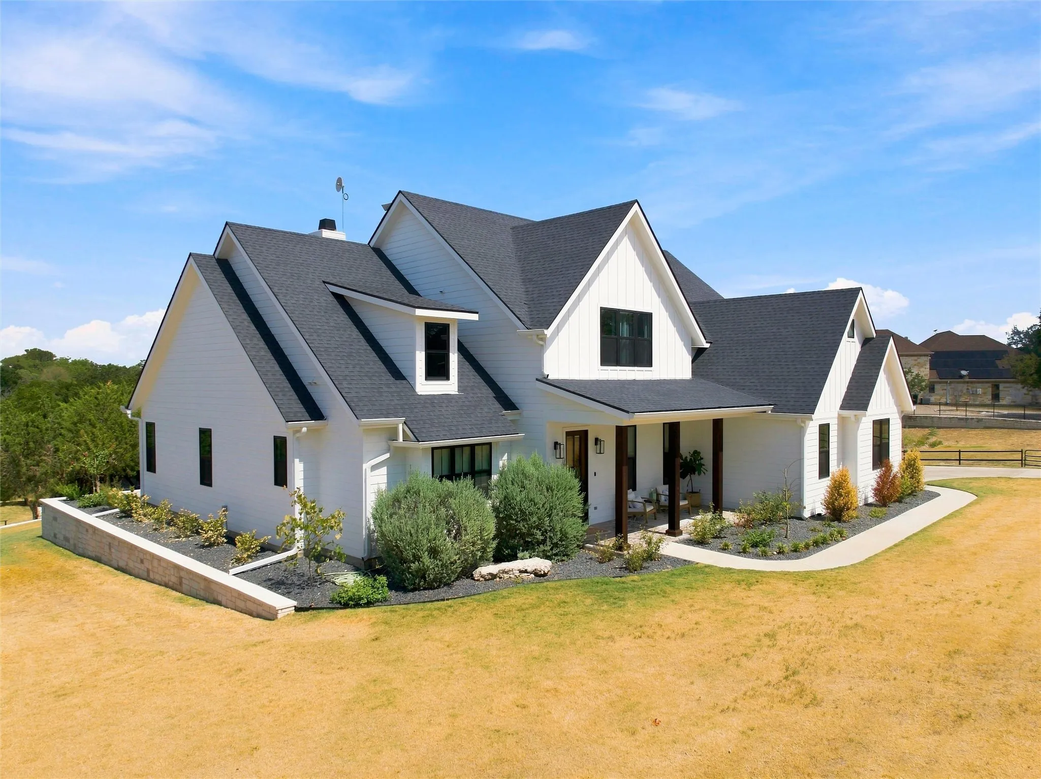 Single Family Residence For Sale in Mc Lennan County , 1065 Whispering Oaks, China Spring, Texas 76633, 6 Bedroom, 5 Bathroom, 2 Garage spaces, 3,449 Sqft, built in 2022, mls#21378936, Real Estate Agent in China Spring, Homes For Sale in Mc Lennan county, Homes For Sale in China Spring, Realtor in China Spring Texas, Real Estate Brokerage Independent Realty Texas, Luminita Cordes Realtor