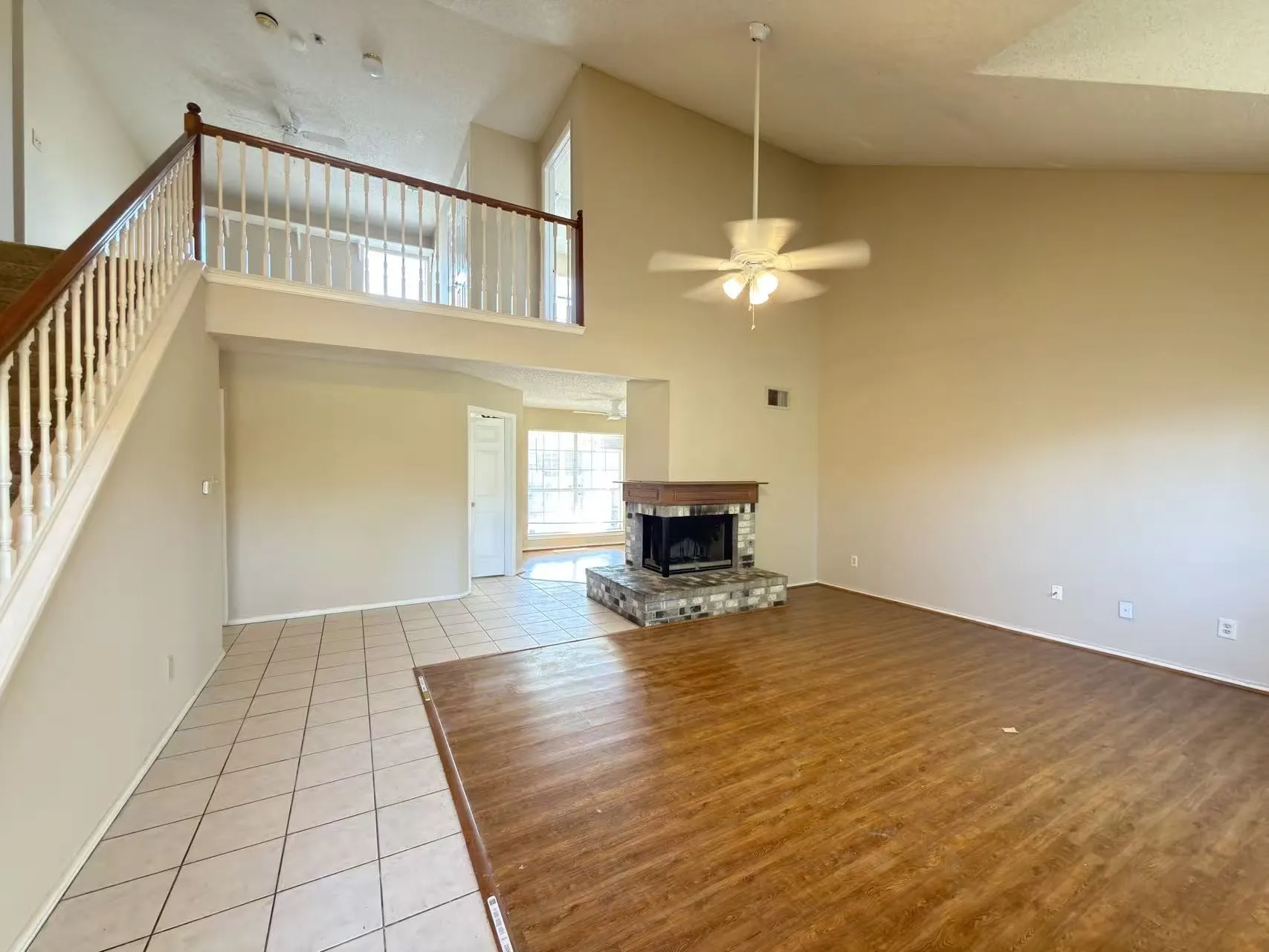 Single Family Residence For Rent in Dallas County , 2918 Lake Valley Drive, Garland, Texas 75040, 4 Bedroom, 2 Bathroom, 2 Garage spaces, 1,890 Sqft, built in 1989, mls#21376593, Real Estate Agent in Garland, Homes For Rent in Dallas county, Homes For Rent in Garland, Realtor in Garland Texas, Real Estate Brokerage Independent Realty Texas, Luminita Cordes Realtor