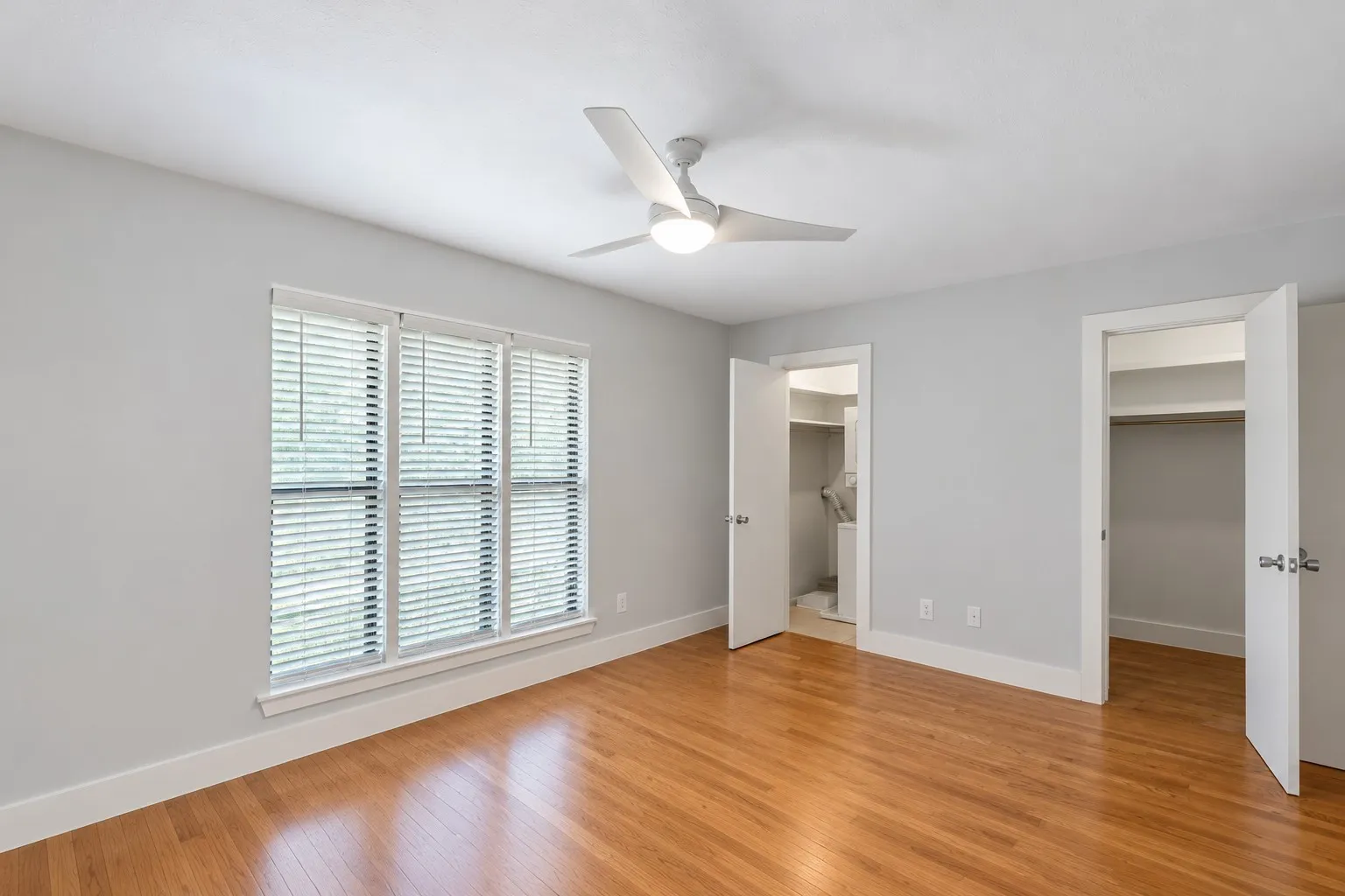Condominium For Rent in Dallas County , 10727 Villager Road C, Dallas, Texas 75230, 2 Bedroom, 2 Bathroom, Garage spaces, 1,444 Sqft, built in 1969, mls#21378798, Real Estate Agent in Dallas, Homes For Rent in Dallas county, Homes For Rent in Dallas, Realtor in Dallas Texas, Real Estate Brokerage Independent Realty Texas, Luminita Cordes Realtor