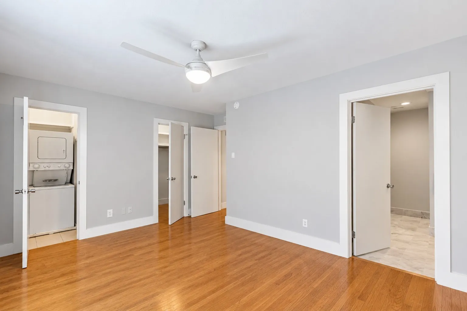 Condominium For Sale in Dallas County , 10727 Villager Road C, Dallas, Texas 75230, 2 Bedroom, 2 Bathroom, Garage spaces, 1,444 Sqft, built in 1969, mls#21378627, Real Estate Agent in Dallas, Homes For Sale in Dallas county, Homes For Sale in Dallas, Realtor in Dallas Texas, Real Estate Brokerage Independent Realty Texas, Luminita Cordes Realtor