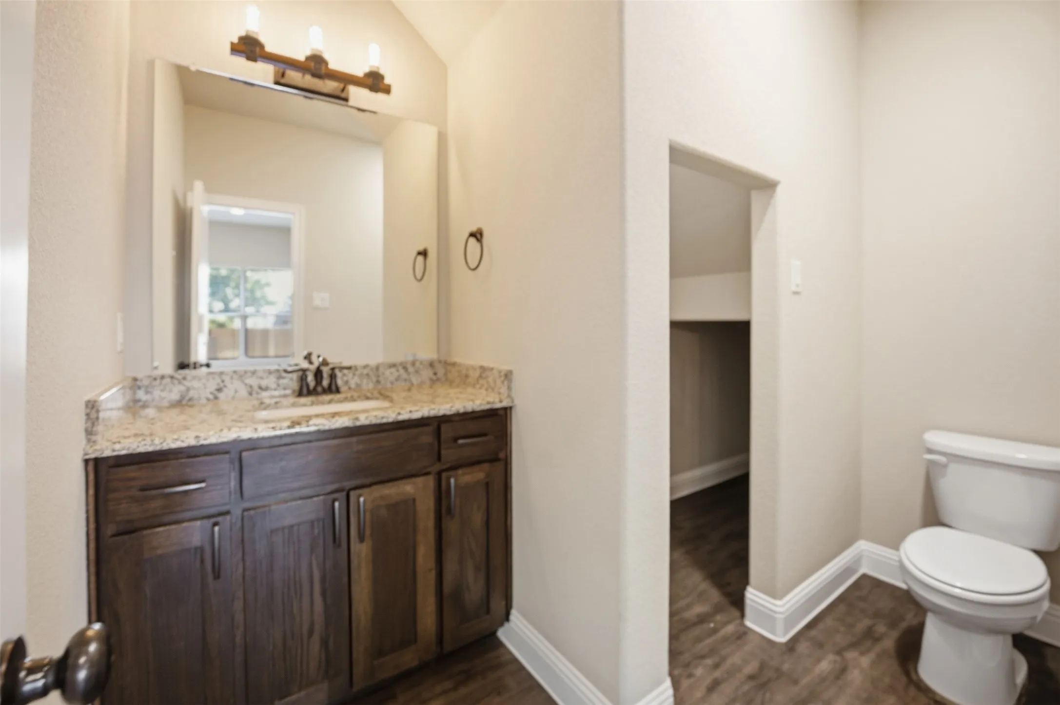 Townhouse For Rent in Parker County , 809 Jameson Street, Weatherford, Texas 76086, 3 Bedroom, 3 Bathroom, 2 Garage spaces, 1,505 Sqft, built in 2020, mls#21379102, Real Estate Agent in Weatherford, Homes For Rent in Parker county, Homes For Rent in Weatherford, Realtor in Weatherford Texas, Real Estate Brokerage Independent Realty Texas, Luminita Cordes Realtor