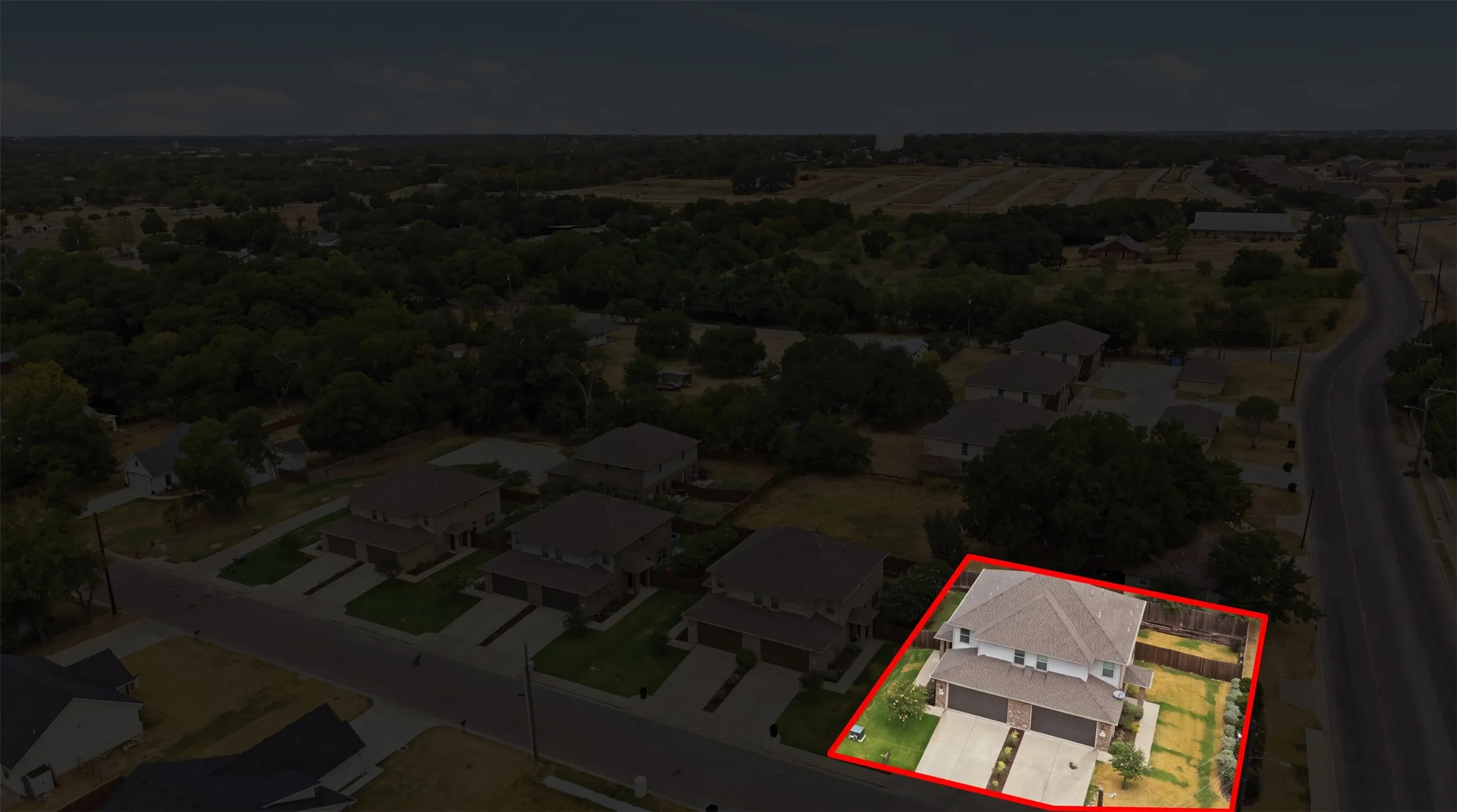 Townhouse For Rent in Parker County , 809 Jameson Street, Weatherford, Texas 76086, 3 Bedroom, 3 Bathroom, 2 Garage spaces, 1,505 Sqft, built in 2020, mls#21379102, Real Estate Agent in Weatherford, Homes For Rent in Parker county, Homes For Rent in Weatherford, Realtor in Weatherford Texas, Real Estate Brokerage Independent Realty Texas, Luminita Cordes Realtor