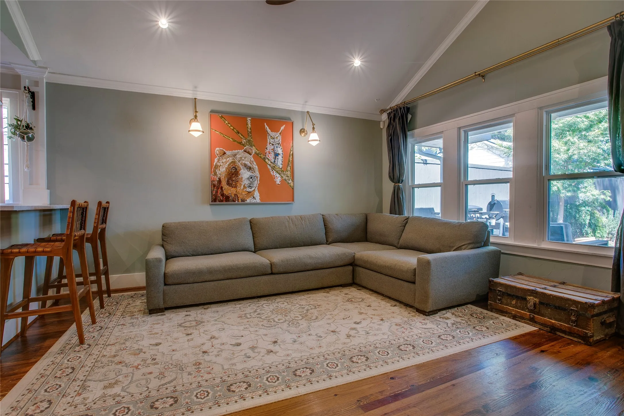Single Family Residence For Sale in Dallas County , 6019 Goliad Avenue, Dallas, Texas 75206, 3 Bedroom, 2 Bathroom, 2 Garage spaces, 2,206 Sqft, built in 1923, mls#21378788, Real Estate Agent in Dallas, Homes For Sale in Dallas county, Homes For Sale in Dallas, Realtor in Dallas Texas, Real Estate Brokerage Independent Realty Texas, Luminita Cordes Realtor