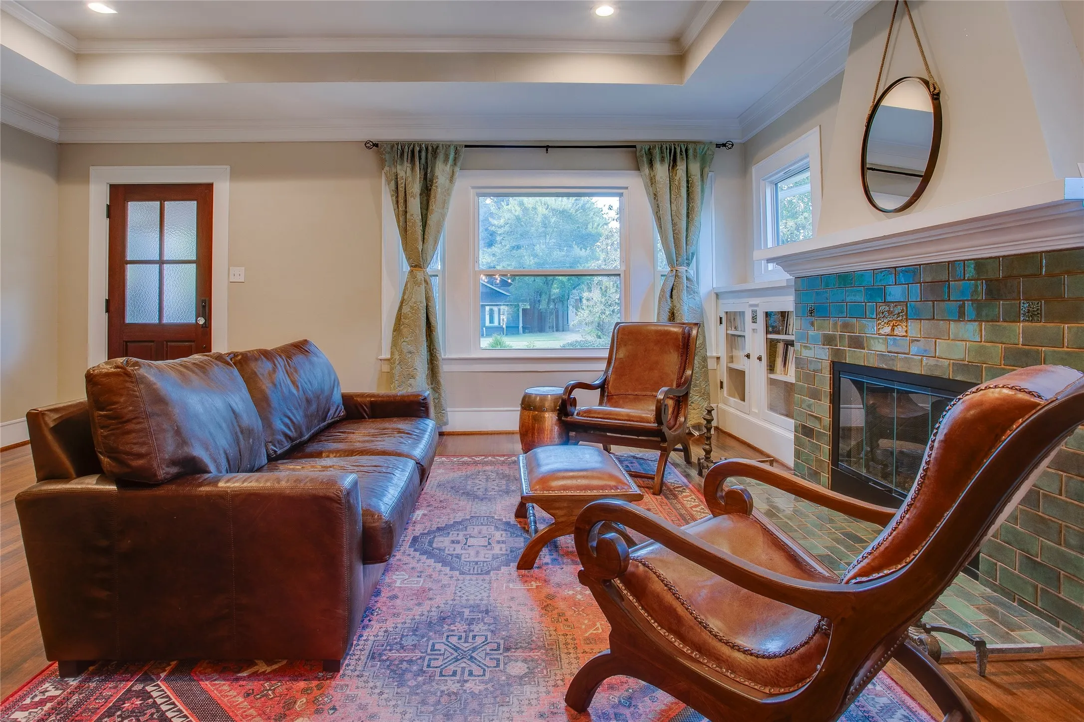 Single Family Residence For Sale in Dallas County , 6019 Goliad Avenue, Dallas, Texas 75206, 3 Bedroom, 2 Bathroom, 2 Garage spaces, 2,206 Sqft, built in 1923, mls#21378788, Real Estate Agent in Dallas, Homes For Sale in Dallas county, Homes For Sale in Dallas, Realtor in Dallas Texas, Real Estate Brokerage Independent Realty Texas, Luminita Cordes Realtor