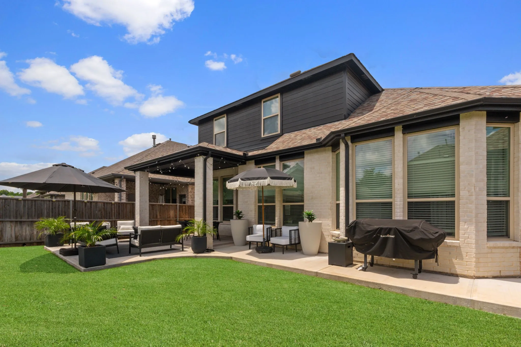 Single Family Residence For Sale in Collin County , 2216 Terry Avenue, Melissa, Texas 75454, 4 Bedroom, 3 Bathroom, 2 Garage spaces, 2,855 Sqft, built in 2020, mls#21376263, Real Estate Agent in Melissa, Homes For Sale in Collin county, Homes For Sale in Melissa, Realtor in Melissa Texas, Real Estate Brokerage Independent Realty Texas, Luminita Cordes Realtor