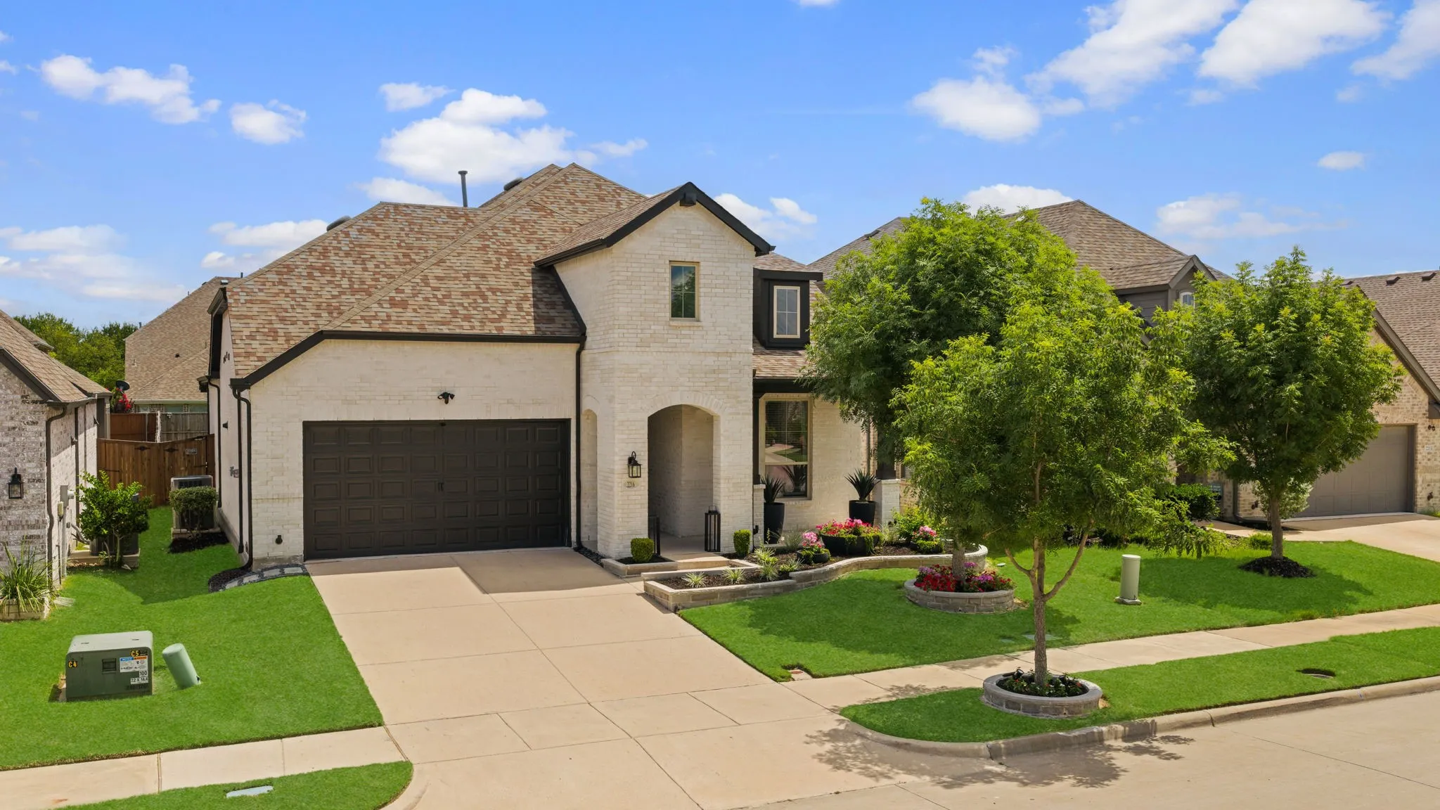 Single Family Residence For Sale in Collin County , 2216 Terry Avenue, Melissa, Texas 75454, 4 Bedroom, 3 Bathroom, 2 Garage spaces, 2,855 Sqft, built in 2020, mls#21376263, Real Estate Agent in Melissa, Homes For Sale in Collin county, Homes For Sale in Melissa, Realtor in Melissa Texas, Real Estate Brokerage Independent Realty Texas, Luminita Cordes Realtor