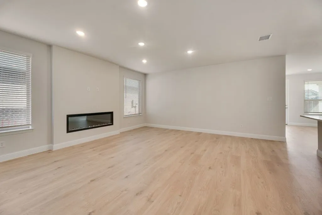 Single Family Residence For Sale in Collin County , 3116 Buckeye Street, Celina, Texas 75009, 4 Bedroom, 3 Bathroom, 2 Garage spaces, 2,903 Sqft, built in 2026, mls#21379125, Real Estate Agent in Celina, Homes For Sale in Collin county, Homes For Sale in Celina, Realtor in Celina Texas, Real Estate Brokerage Independent Realty Texas, Luminita Cordes Realtor