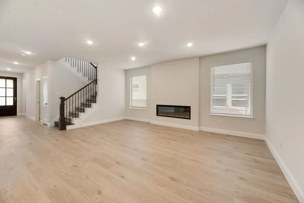 Single Family Residence For Sale in Collin County , 3116 Buckeye Street, Celina, Texas 75009, 4 Bedroom, 3 Bathroom, 2 Garage spaces, 2,903 Sqft, built in 2026, mls#21379125, Real Estate Agent in Celina, Homes For Sale in Collin county, Homes For Sale in Celina, Realtor in Celina Texas, Real Estate Brokerage Independent Realty Texas, Luminita Cordes Realtor