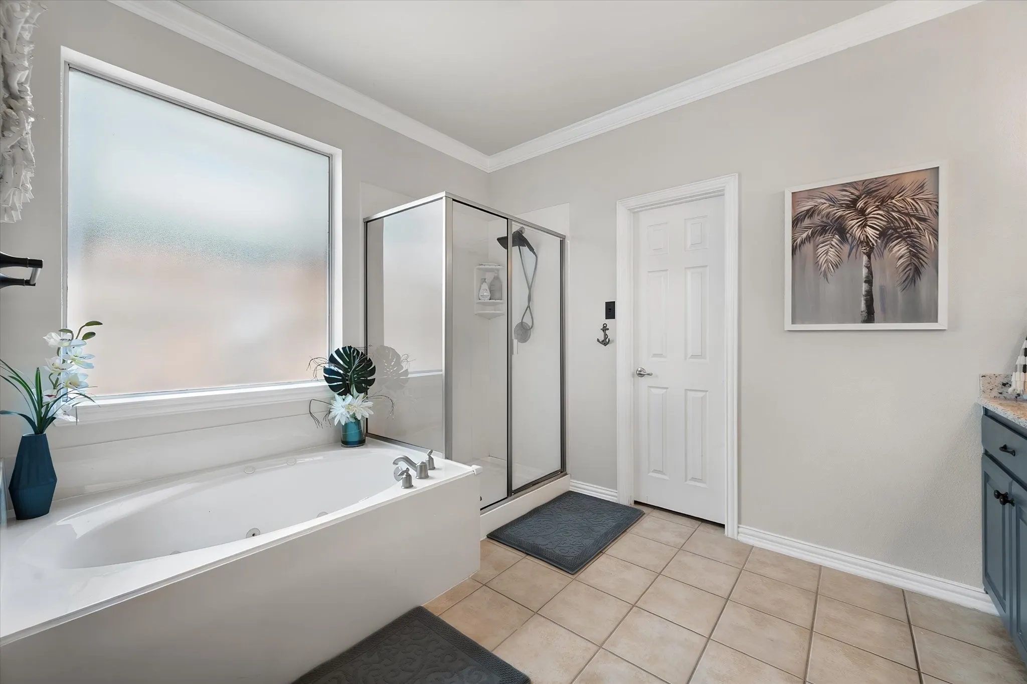 Single Family Residence For Sale in Tarrant County , 13801 Hunter Jake Drive, Fort Worth, Texas 76052, 4 Bedroom, 4 Bathroom, 2 Garage spaces, 2,965 Sqft, built in 2006, mls#21377687, Real Estate Agent in Fort Worth, Homes For Sale in Tarrant county, Homes For Sale in Fort Worth, Realtor in Fort Worth Texas, Real Estate Brokerage Independent Realty Texas, Luminita Cordes Realtor