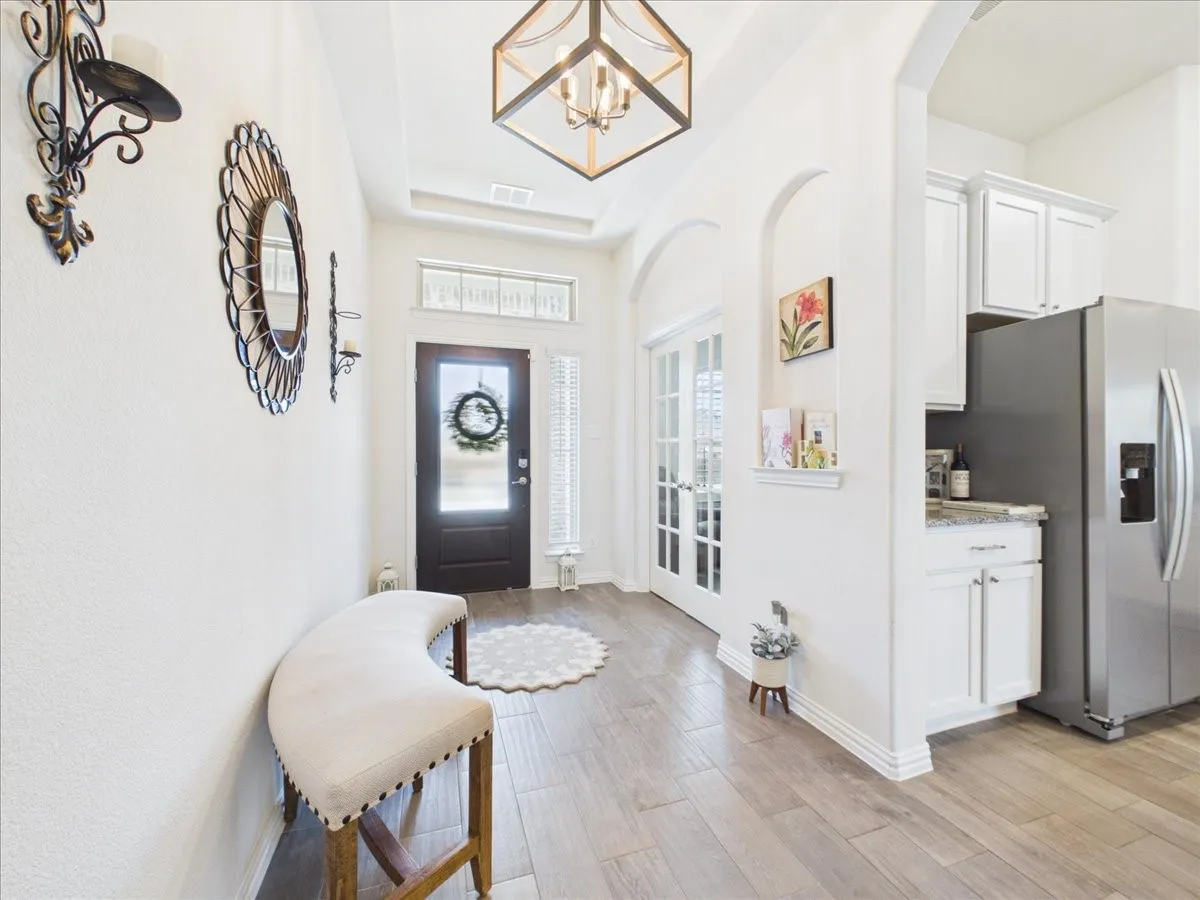 Single Family Residence For Sale in Denton County , 4709 London Avenue, Celina, Texas 76227, 3 Bedroom, 2 Bathroom, 2 Garage spaces, 1,874 Sqft, built in 2018, mls#21379136, Real Estate Agent in Celina, Homes For Sale in Denton county, Homes For Sale in Celina, Realtor in Celina Texas, Real Estate Brokerage Independent Realty Texas, Luminita Cordes Realtor