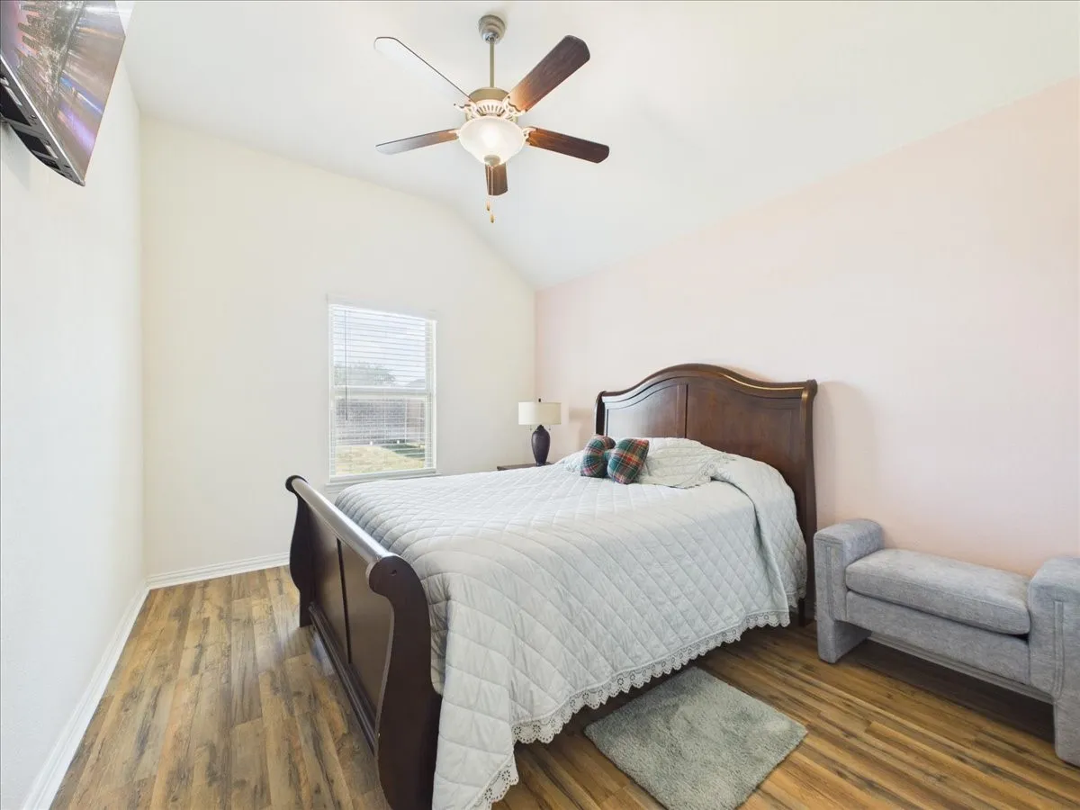 Single Family Residence For Sale in Denton County , 4709 London Avenue, Celina, Texas 76227, 3 Bedroom, 2 Bathroom, 2 Garage spaces, 1,874 Sqft, built in 2018, mls#21379136, Real Estate Agent in Celina, Homes For Sale in Denton county, Homes For Sale in Celina, Realtor in Celina Texas, Real Estate Brokerage Independent Realty Texas, Luminita Cordes Realtor