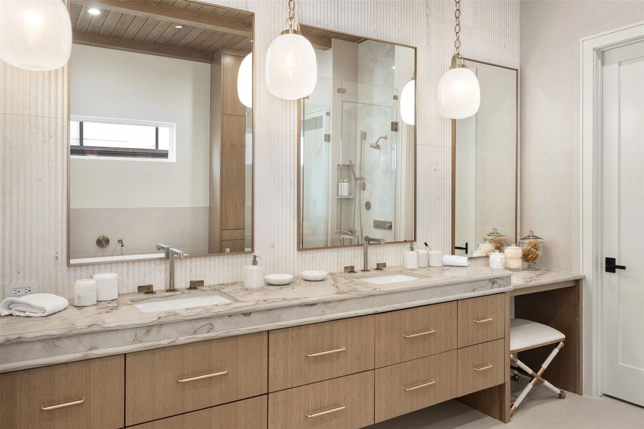 Dual vanity with integrated sinks and stone-finish countertop