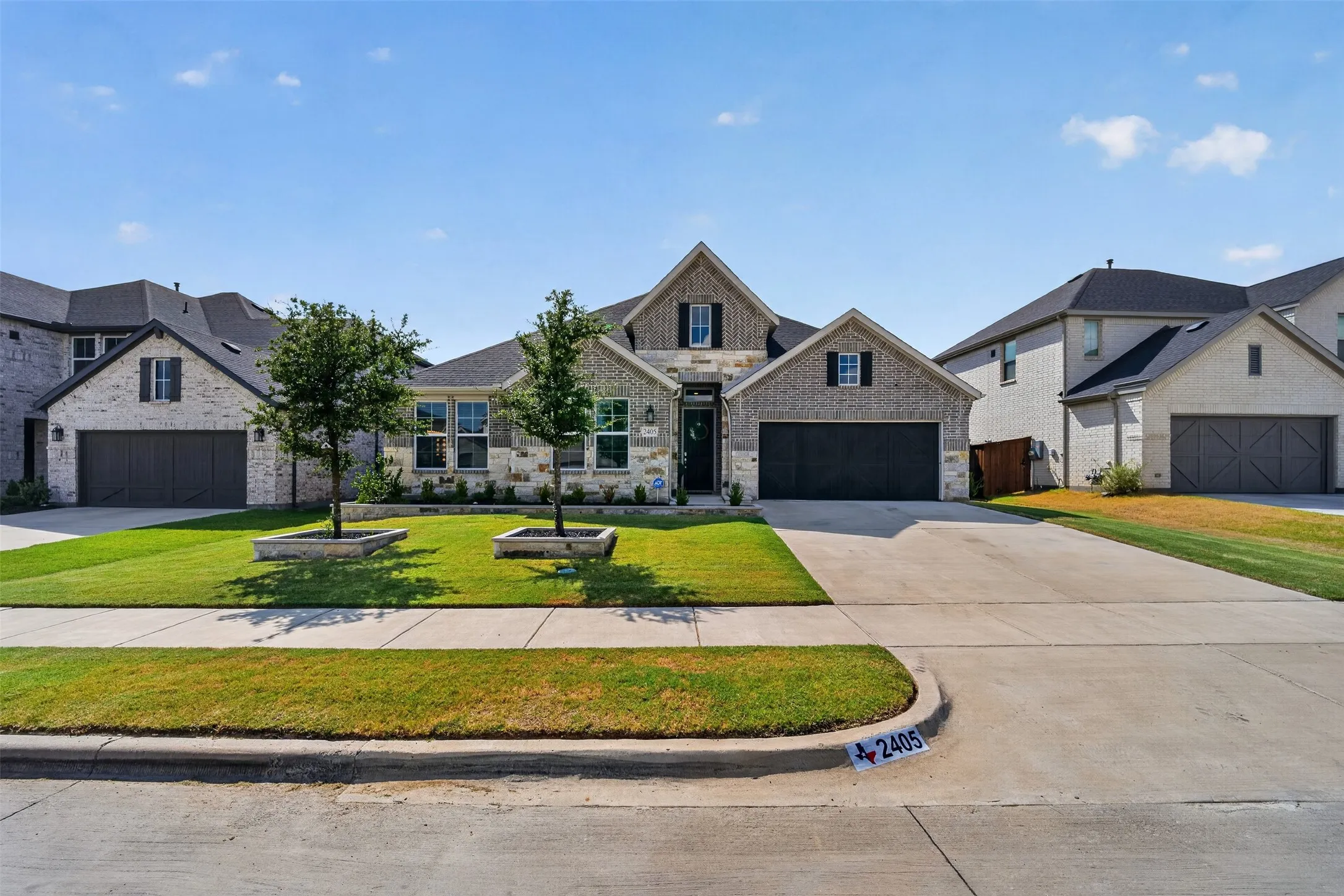 Single Family Residence For Sale in Ellis County , 2405 Long Horizon Lane, Midlothian, Texas 76065, 3 Bedroom, 2 Bathroom, 3 Garage spaces, 2,583 Sqft, built in 2024, mls#21378547, Real Estate Agent in Midlothian, Homes For Sale in Ellis county, Homes For Sale in Midlothian, Realtor in Midlothian Texas, Real Estate Brokerage Independent Realty Texas, Luminita Cordes Realtor