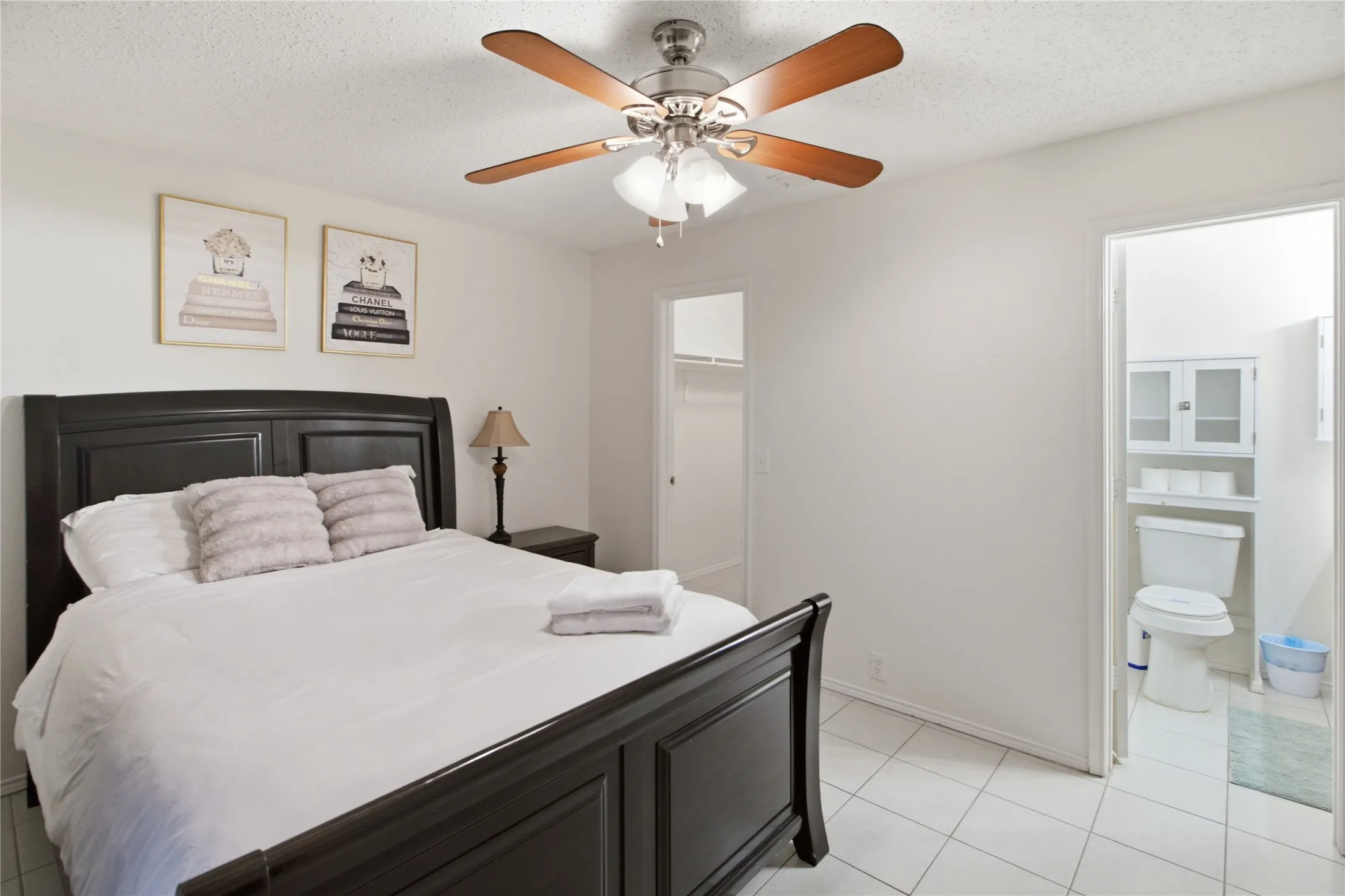 Single Family Residence For Sale in Dallas County , 7132 Lanyon Drive, Dallas, Texas 75227, 4 Bedroom, 2 Bathroom, 2 Garage spaces, 1,515 Sqft, built in 1999, mls#21379100, Real Estate Agent in Dallas, Homes For Sale in Dallas county, Homes For Sale in Dallas, Realtor in Dallas Texas, Real Estate Brokerage Independent Realty Texas, Luminita Cordes Realtor