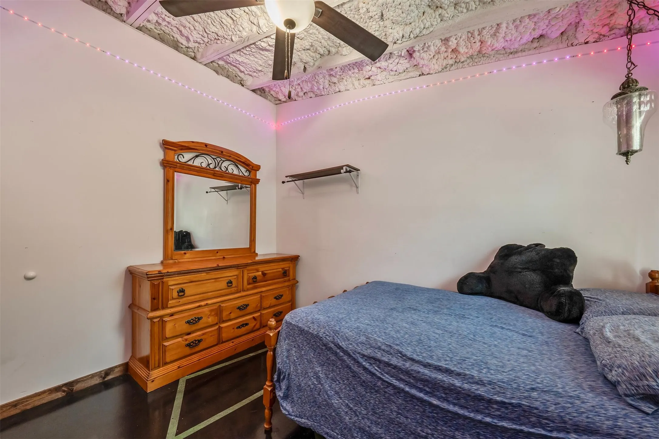 Single Family Residence For Sale in Anderson County , 6899 TX-19 Highway, Palestine, Texas 75803, 3 Bedroom, 2 Bathroom, Garage spaces, 1,350 Sqft, built in 2021, mls#21379147, Real Estate Agent in Palestine, Homes For Sale in Anderson county, Homes For Sale in Palestine, Realtor in Palestine Texas, Real Estate Brokerage Independent Realty Texas, Luminita Cordes Realtor