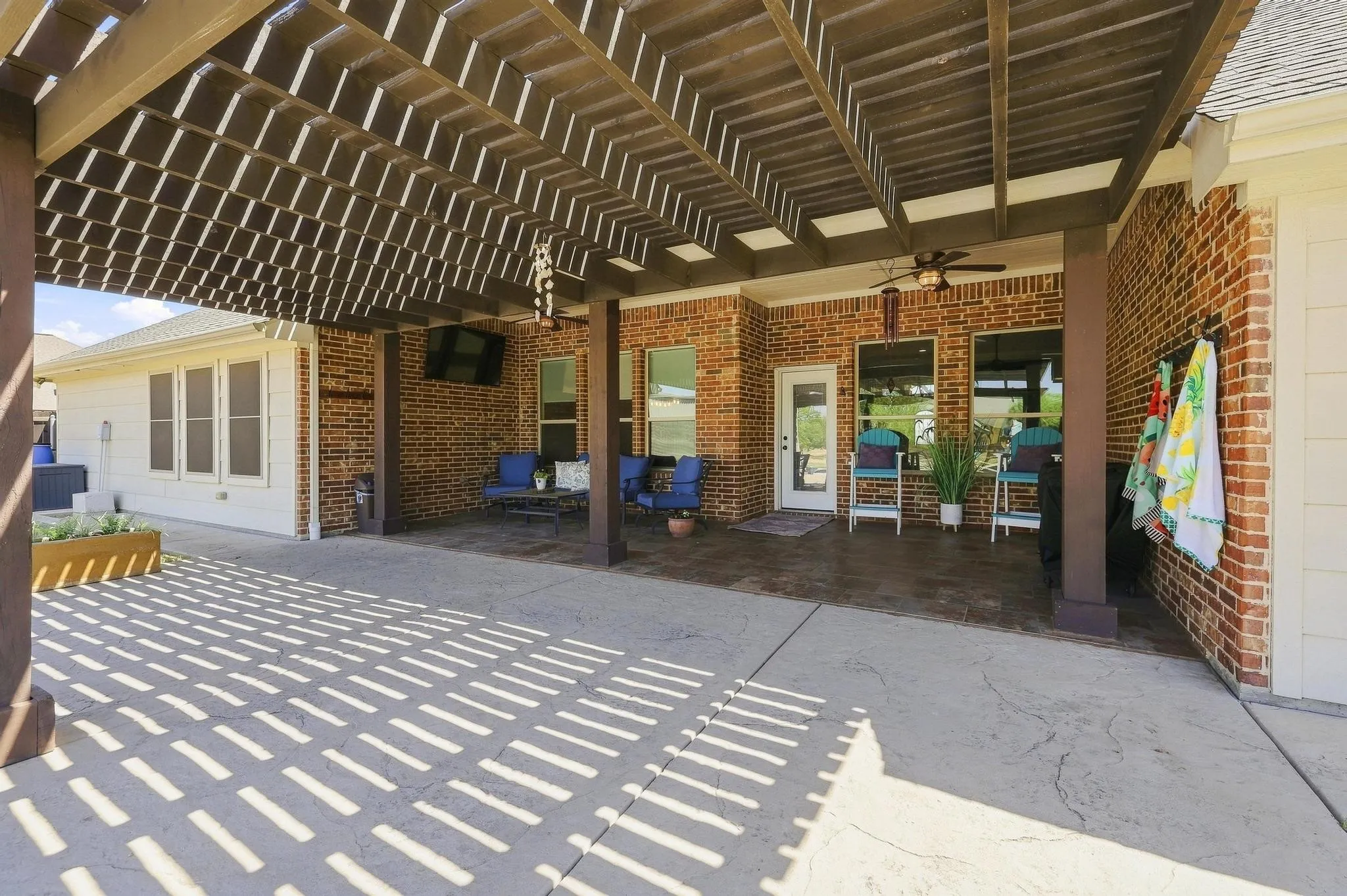 The Outdoor Patio, room for all of your Guests, Grills and Furniture!