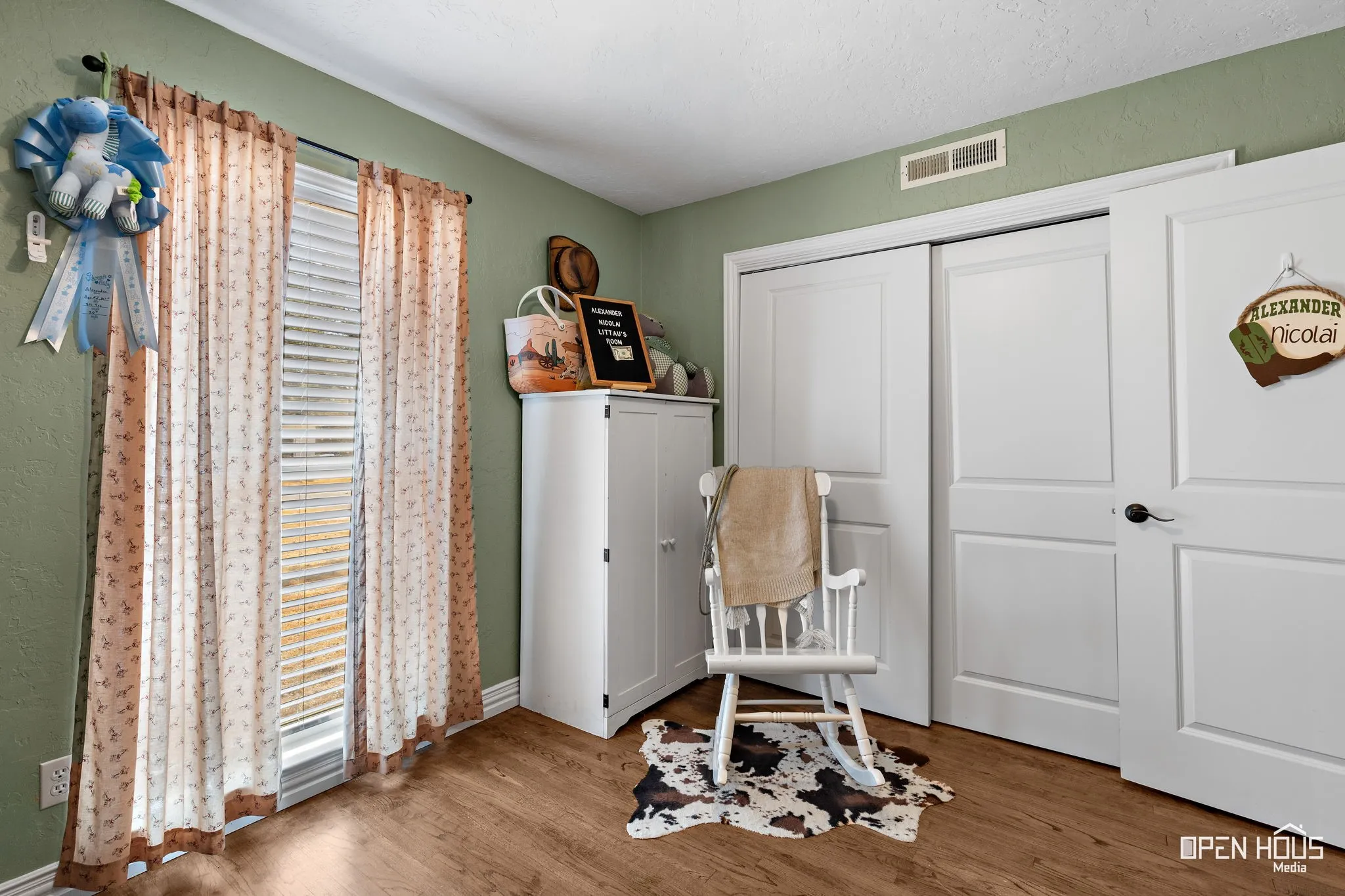 Single Family Residence For Sale in Wichita County , 4419 Randel Drive, Wichita Falls, Texas 76308, 3 Bedroom, 2 Bathroom, Garage spaces, 1,124 Sqft, built in 1955, mls#21379154, Real Estate Agent in Wichita Falls, Homes For Sale in Wichita county, Homes For Sale in Wichita Falls, Realtor in Wichita Falls Texas, Real Estate Brokerage Independent Realty Texas, Luminita Cordes Realtor
