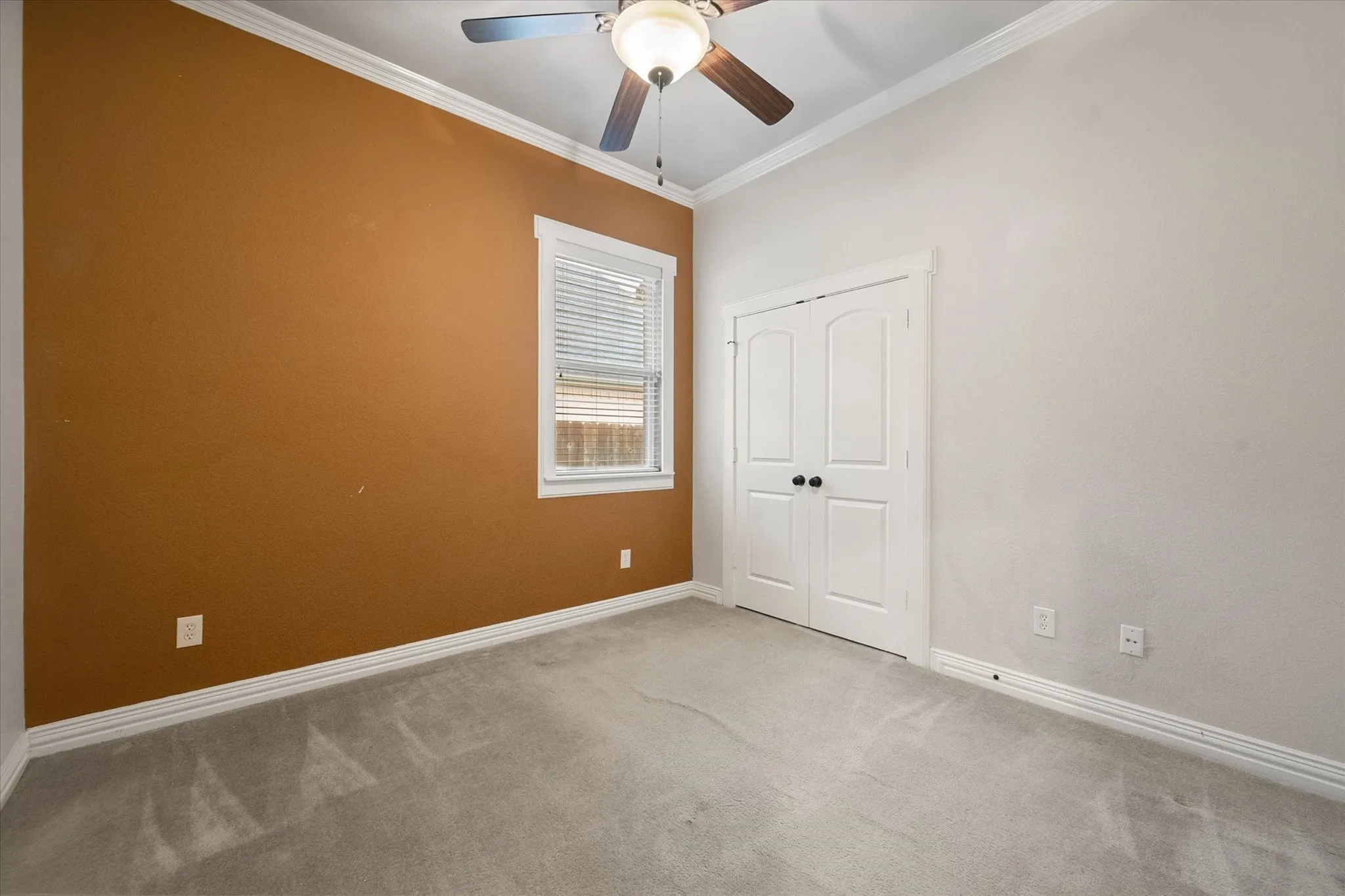 Secondary bedroom