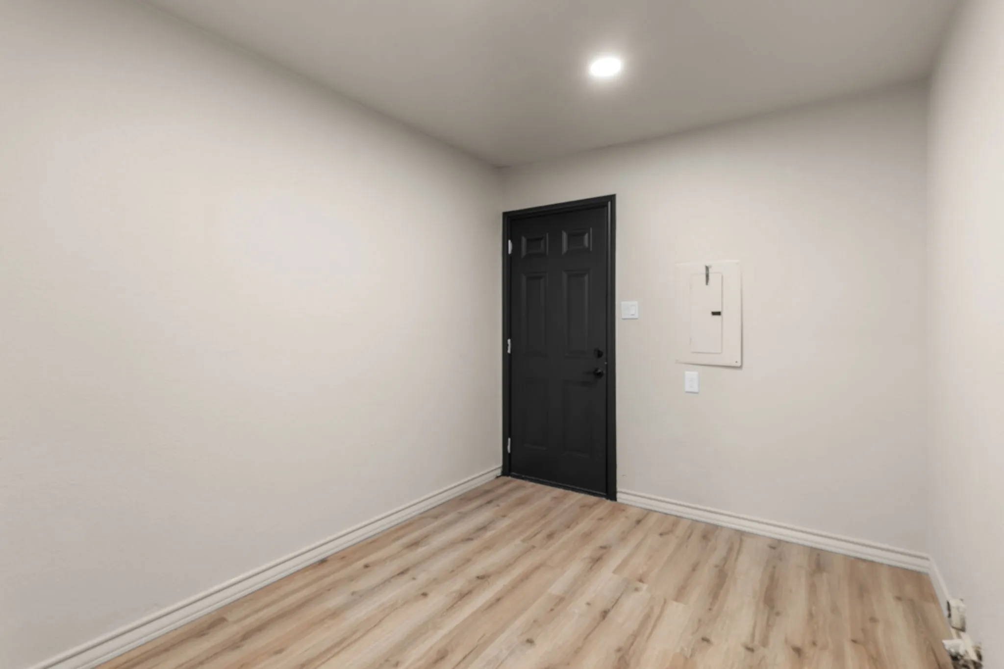MAIN HOME