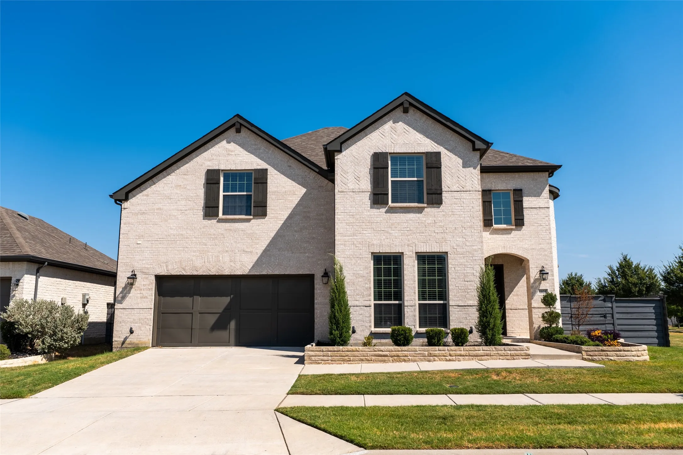 Single Family Residence For Sale in Denton County , 1025 Cottonseed Street, Little Elm, Texas 76227, 4 Bedroom, 5 Bathroom, 3 Garage spaces, 3,673 Sqft, built in 2020, mls#21377319, Real Estate Agent in Little Elm, Homes For Sale in Denton county, Homes For Sale in Little Elm, Realtor in Little Elm Texas, Real Estate Brokerage Independent Realty Texas, Luminita Cordes Realtor