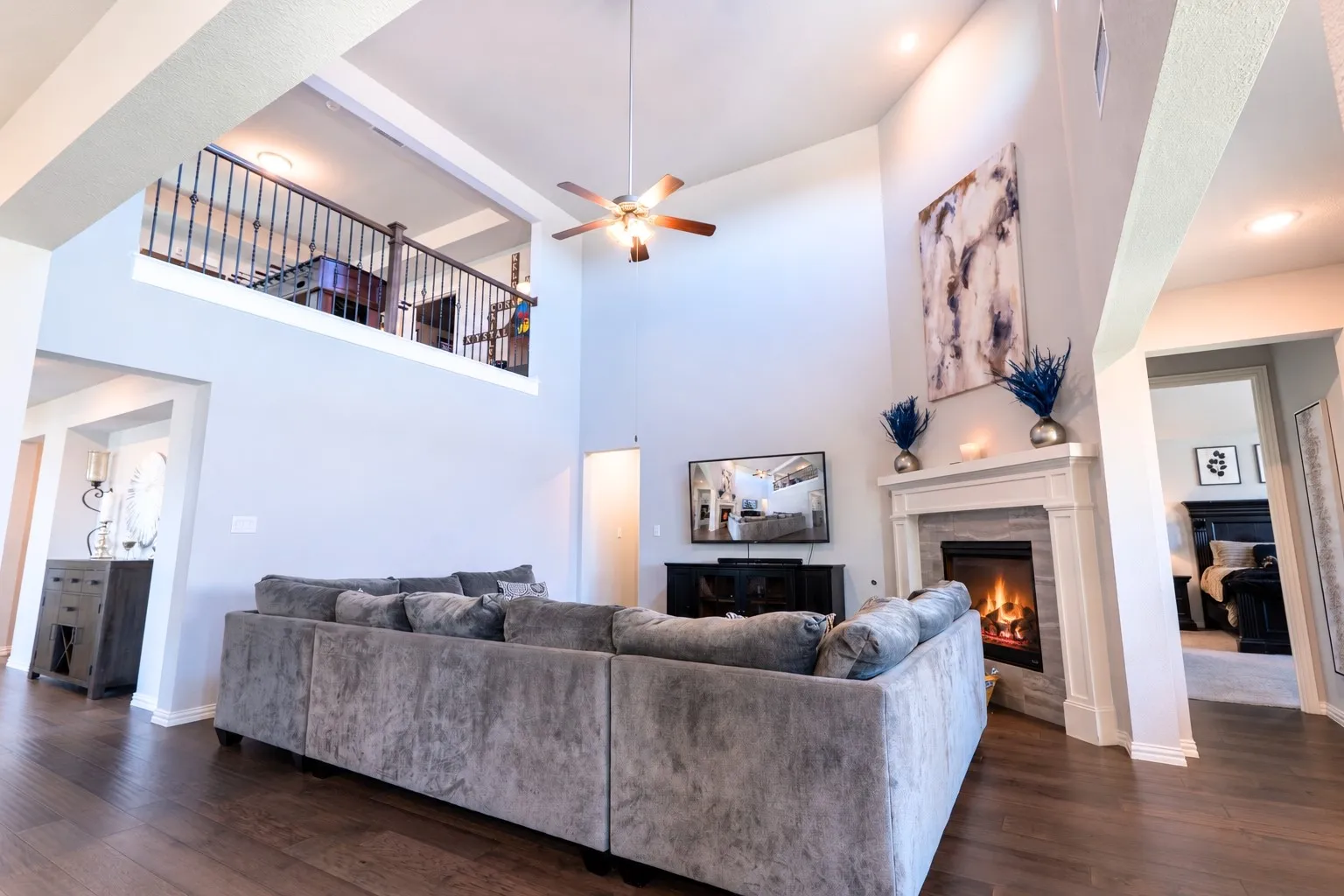 Single Family Residence For Sale in Denton County , 1025 Cottonseed Street, Little Elm, Texas 76227, 4 Bedroom, 5 Bathroom, 3 Garage spaces, 3,673 Sqft, built in 2020, mls#21377319, Real Estate Agent in Little Elm, Homes For Sale in Denton county, Homes For Sale in Little Elm, Realtor in Little Elm Texas, Real Estate Brokerage Independent Realty Texas, Luminita Cordes Realtor