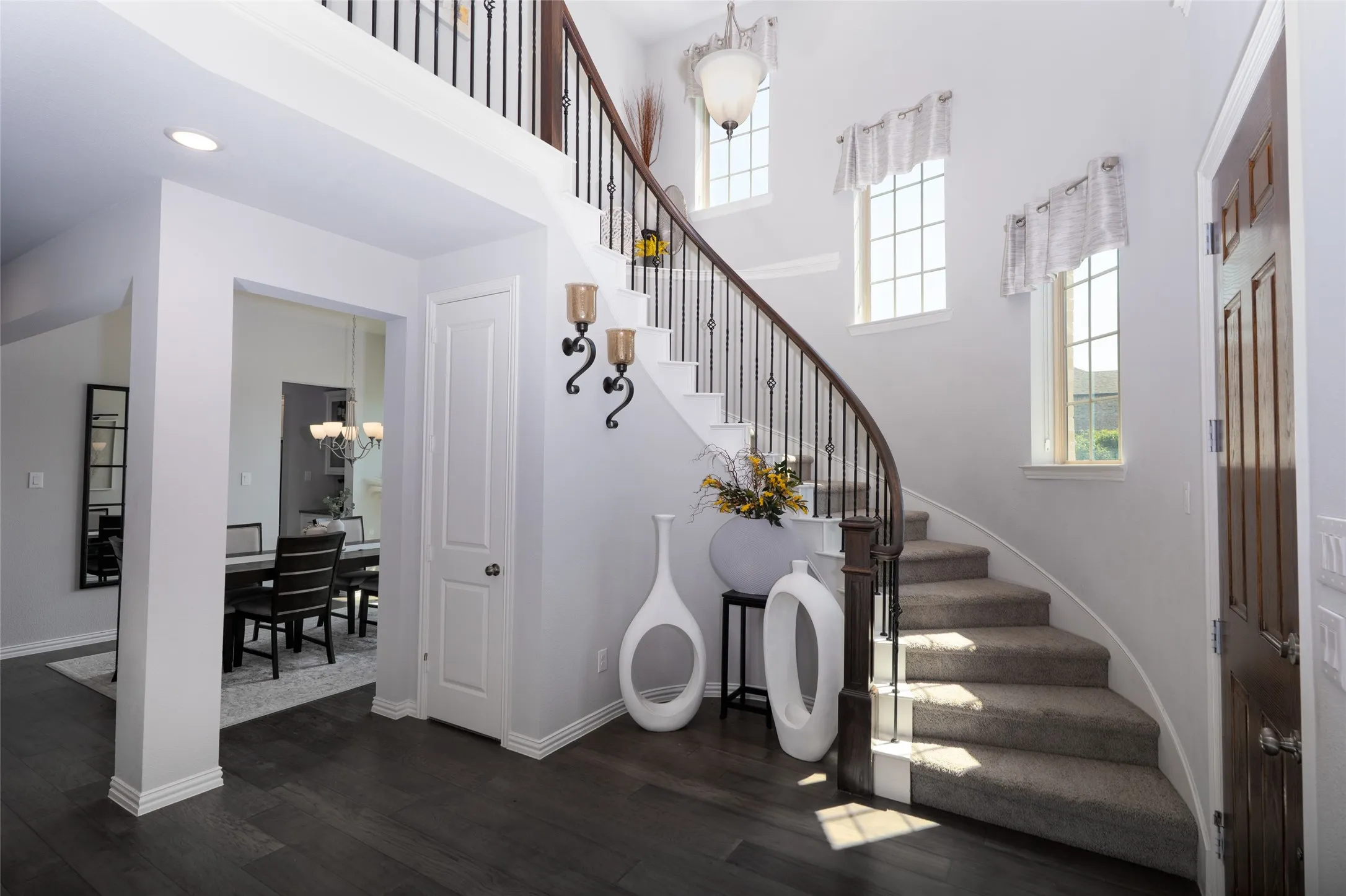 Single Family Residence For Sale in Denton County , 1025 Cottonseed Street, Little Elm, Texas 76227, 4 Bedroom, 5 Bathroom, 3 Garage spaces, 3,673 Sqft, built in 2020, mls#21377319, Real Estate Agent in Little Elm, Homes For Sale in Denton county, Homes For Sale in Little Elm, Realtor in Little Elm Texas, Real Estate Brokerage Independent Realty Texas, Luminita Cordes Realtor