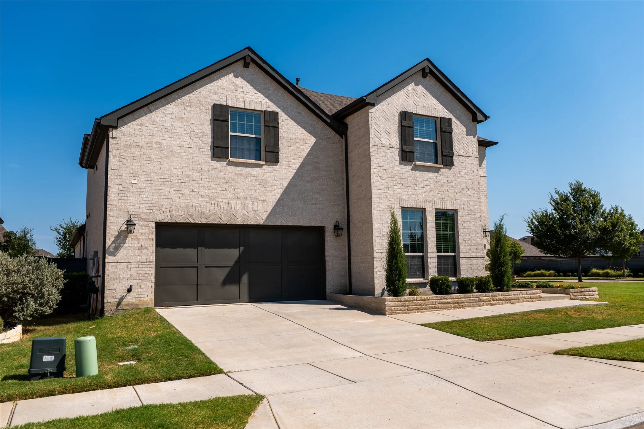 Single Family Residence For Sale in Denton County , 1025 Cottonseed Street, Little Elm, Texas 76227, 4 Bedroom, 5 Bathroom, 3 Garage spaces, 3,673 Sqft, built in 2020, mls#21377319, Real Estate Agent in Little Elm, Homes For Sale in Denton county, Homes For Sale in Little Elm, Realtor in Little Elm Texas, Real Estate Brokerage Independent Realty Texas, Luminita Cordes Realtor
