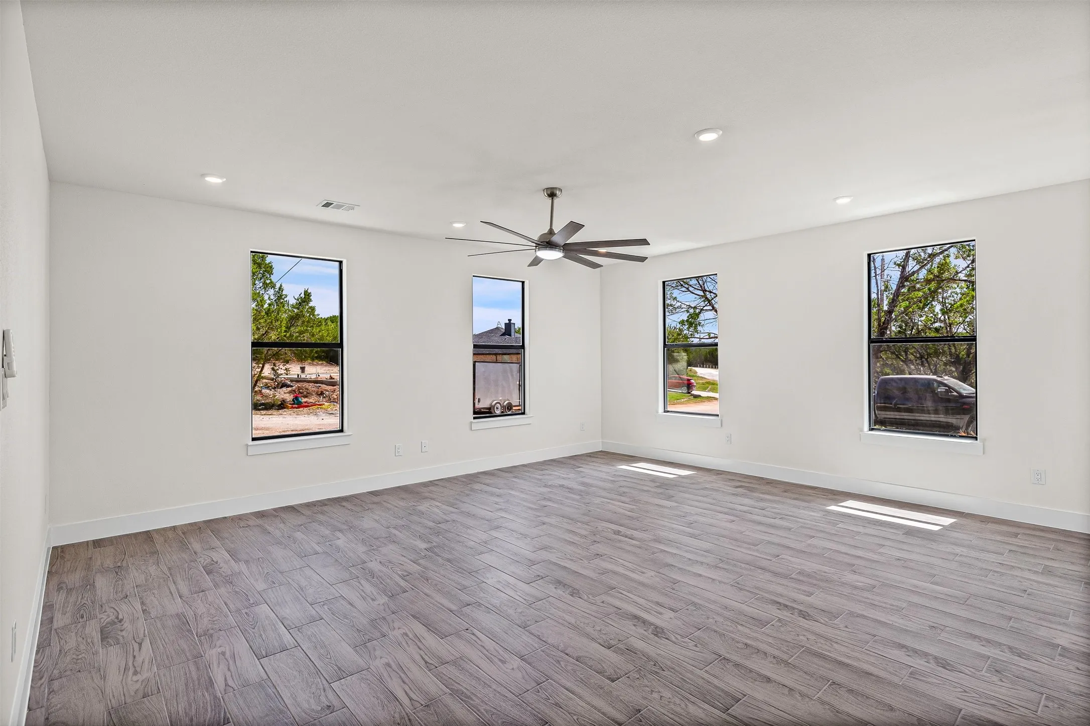 Single Family Residence For Sale in Hood County , 2628 White Rock Drive, Granbury, Texas 76048, 3 Bedroom, 2 Bathroom, 2 Garage spaces, 1,548 Sqft, built in 2026, mls#21379126, Real Estate Agent in Granbury, Homes For Sale in Hood county, Homes For Sale in Granbury, Realtor in Granbury Texas, Real Estate Brokerage Independent Realty Texas, Luminita Cordes Realtor