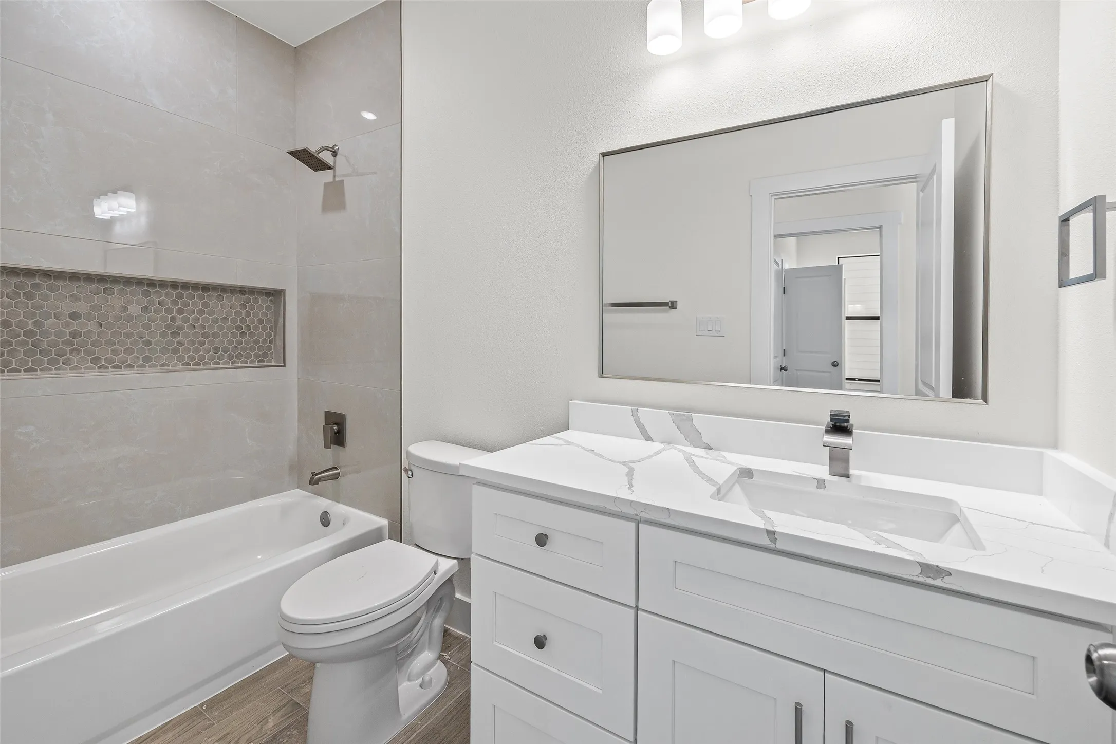 Single Family Residence For Sale in Hood County , 2628 White Rock Drive, Granbury, Texas 76048, 3 Bedroom, 2 Bathroom, 2 Garage spaces, 1,548 Sqft, built in 2026, mls#21379126, Real Estate Agent in Granbury, Homes For Sale in Hood county, Homes For Sale in Granbury, Realtor in Granbury Texas, Real Estate Brokerage Independent Realty Texas, Luminita Cordes Realtor